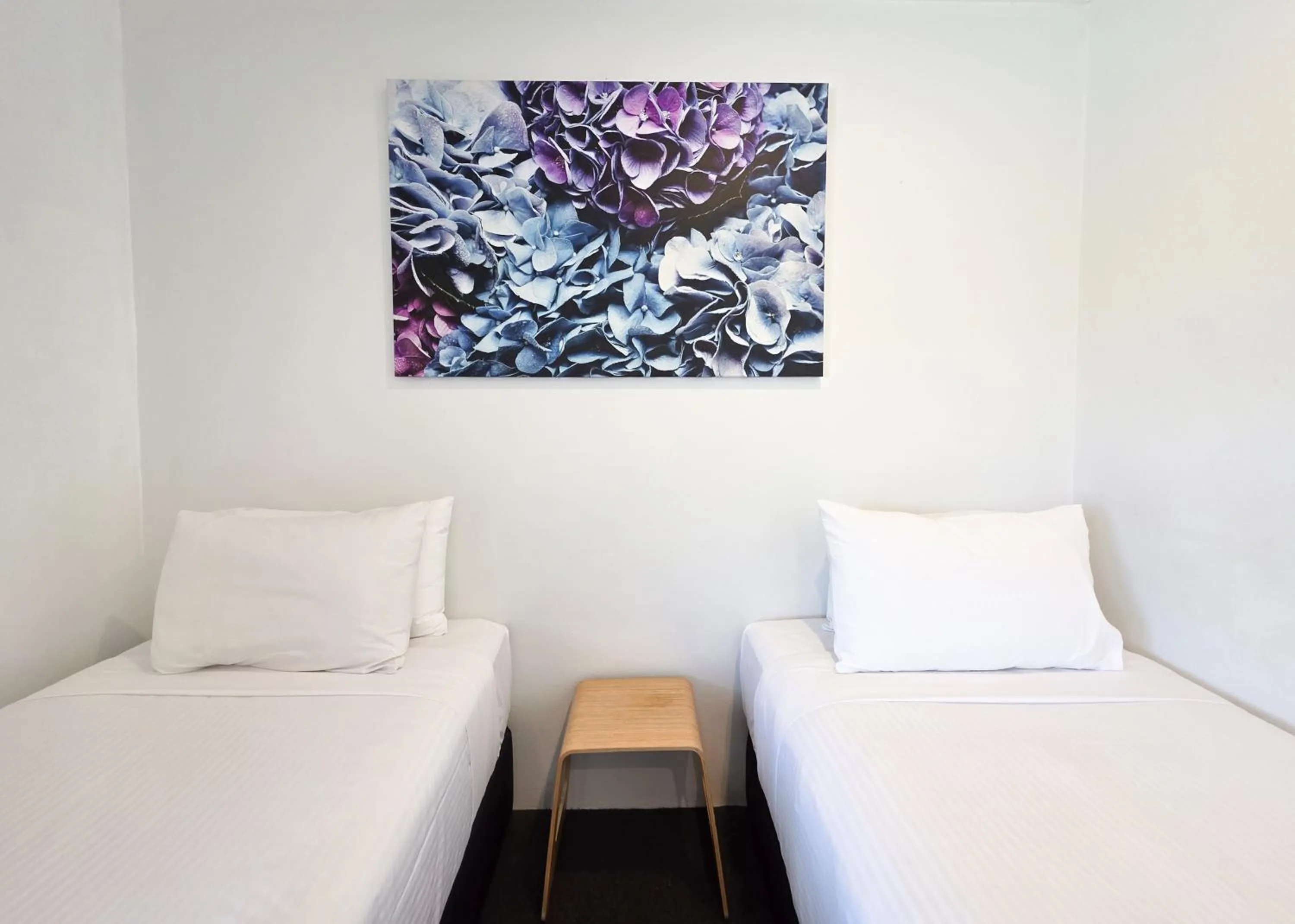 Bed in Plantation Hotel Coffs Harbour