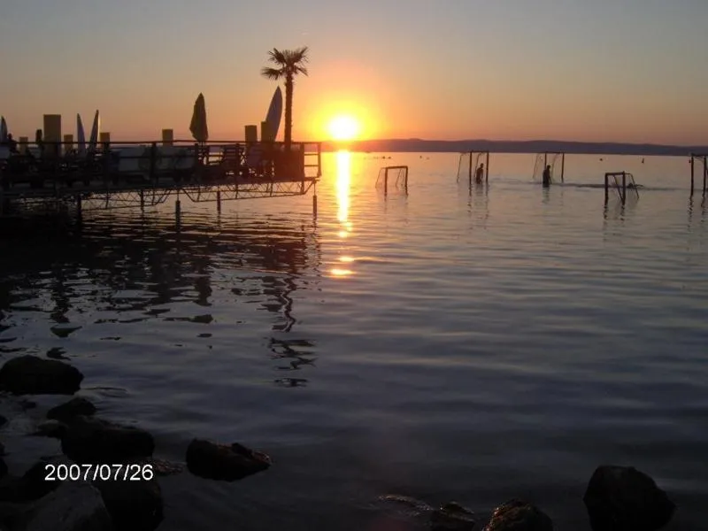 Area and facilities in Apartman Bella Hotel