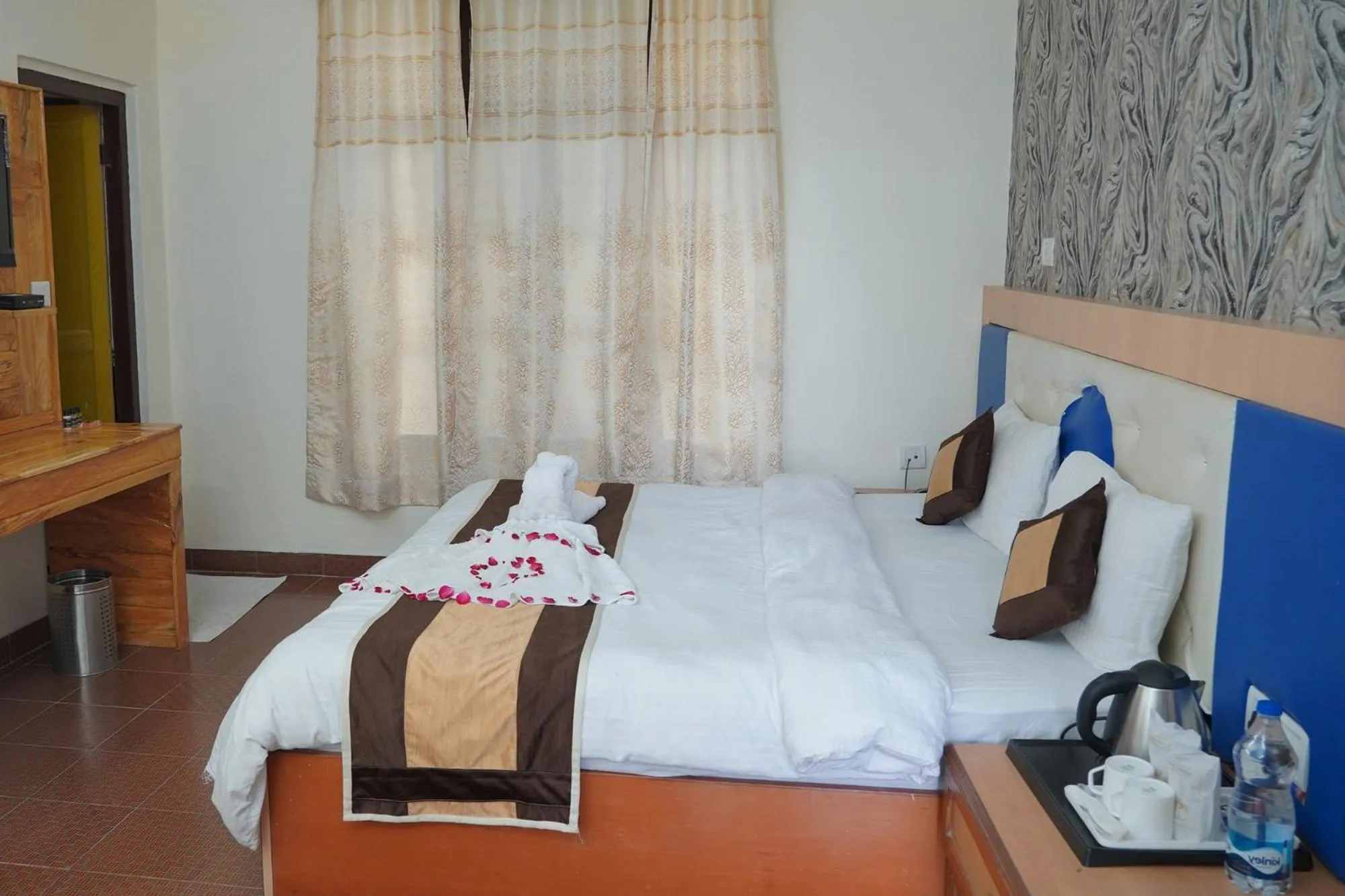 Photo of the whole room, Bed in Pink Park by Panache Hotels