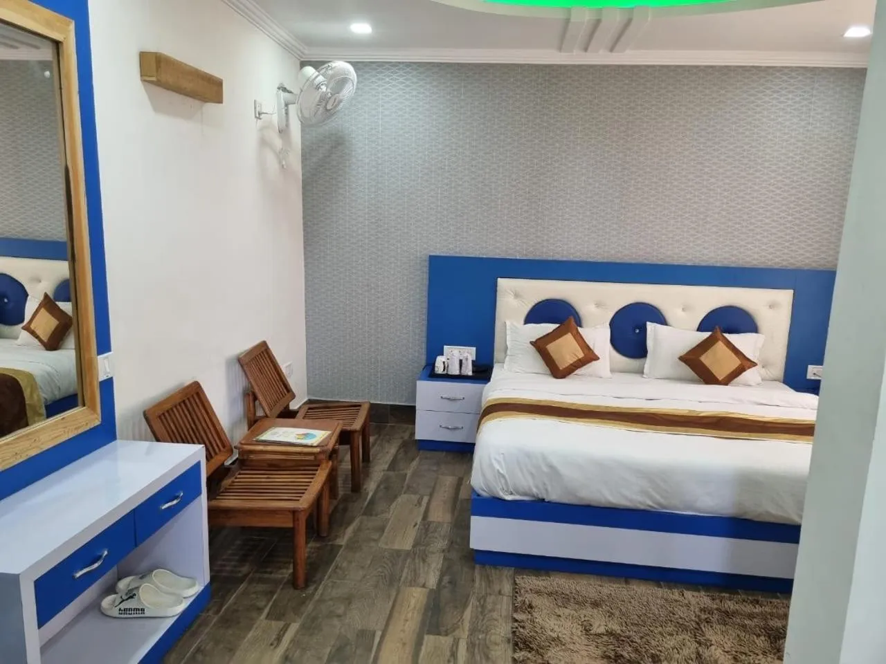 Bed in Pink Park by Panache Hotels