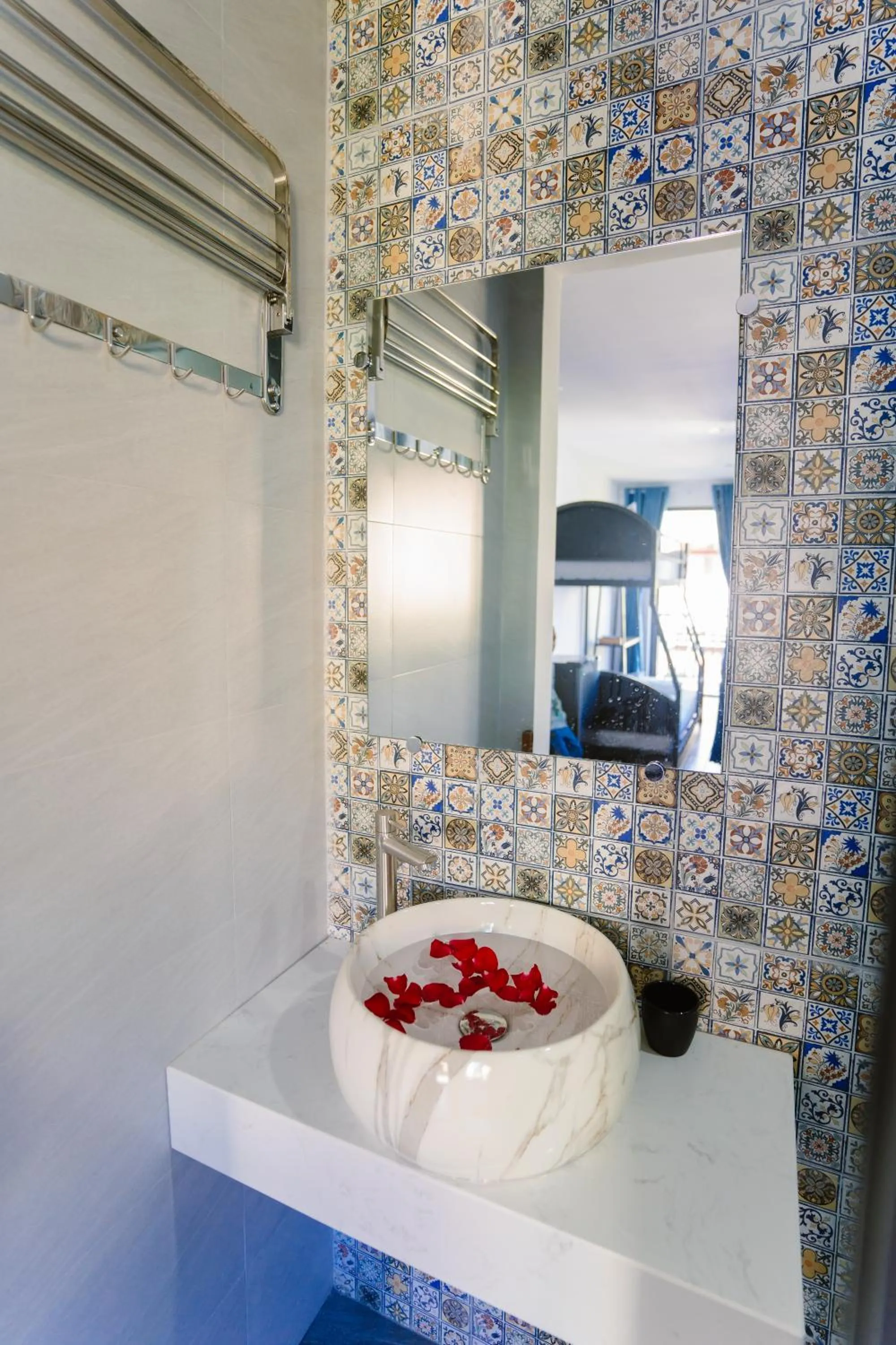 Bathroom in New World Hotel