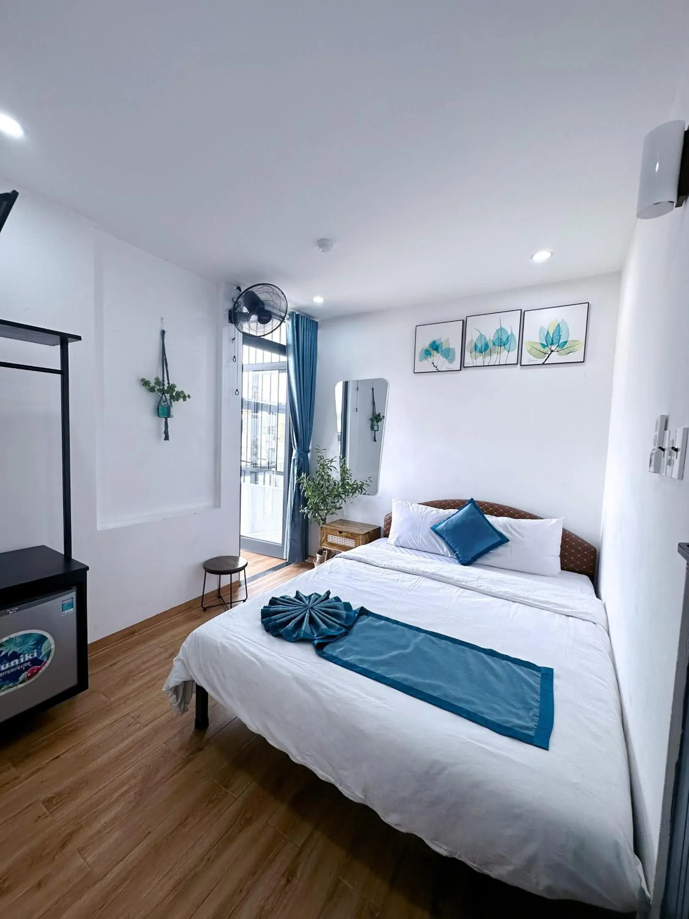 Bed in New World Hotel Bed in New World Hotel