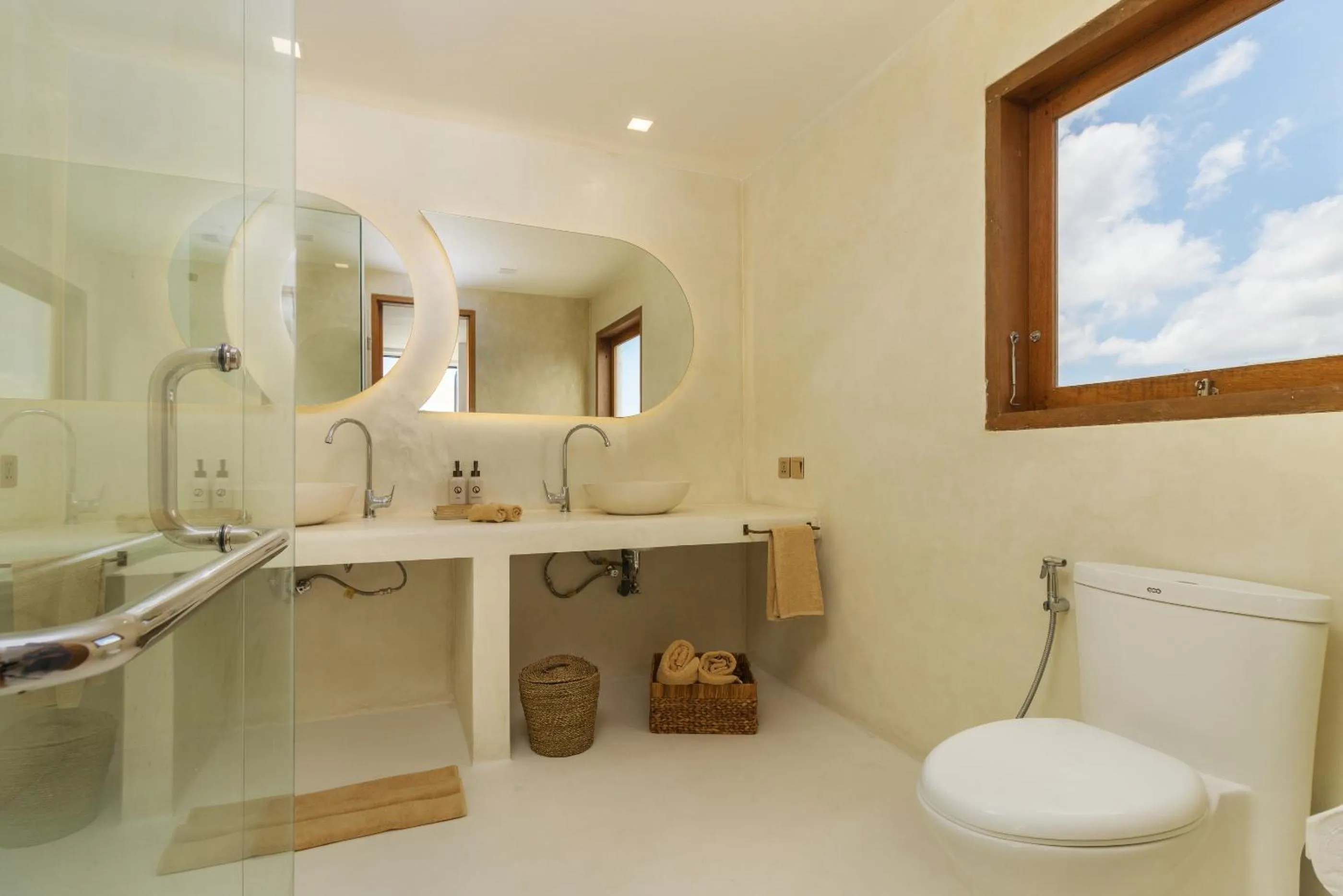 Bathroom in White Goose Boutique Hotel