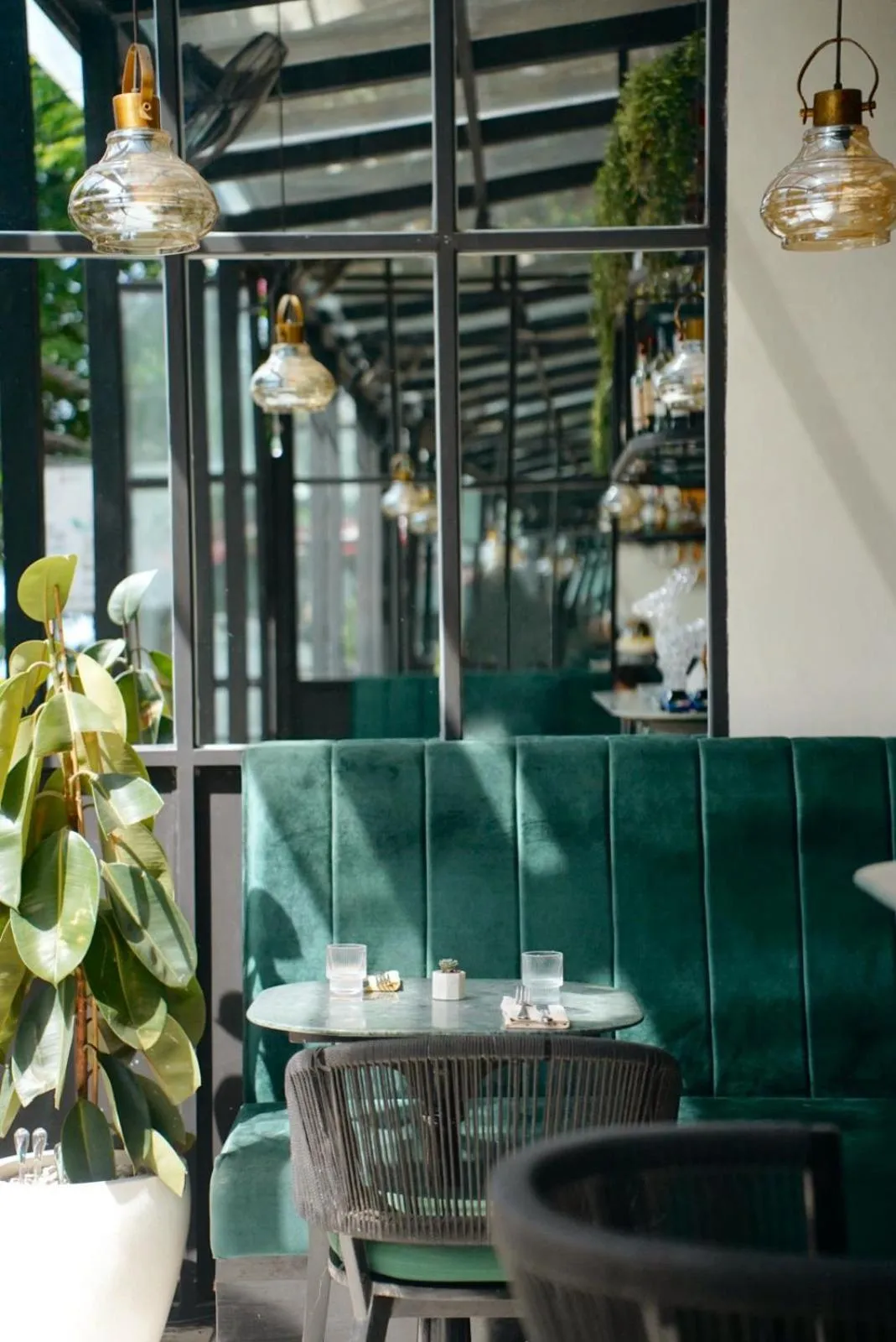 Restaurant/places to eat in White Goose Boutique Hotel