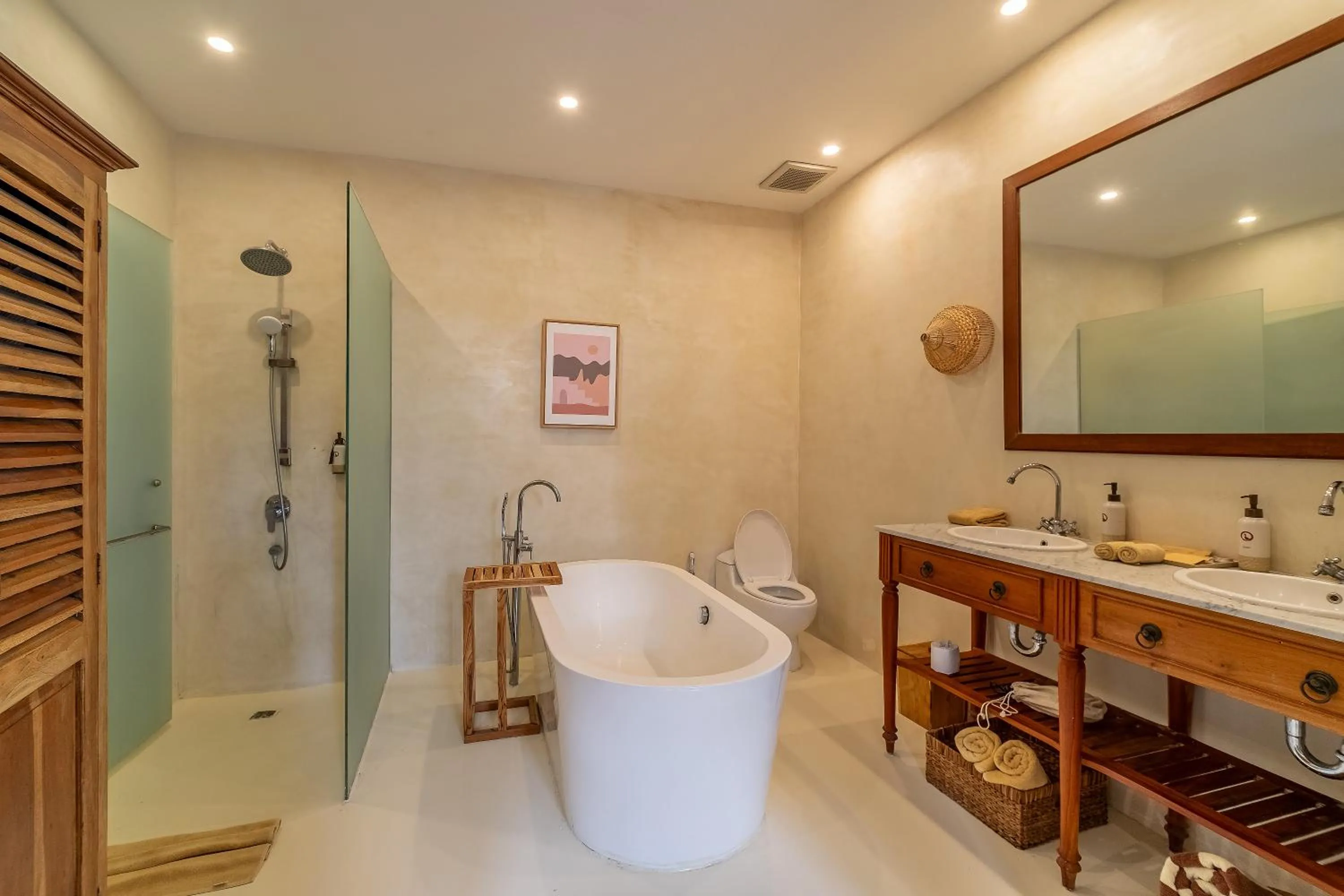 Bath in White Goose Boutique Hotel