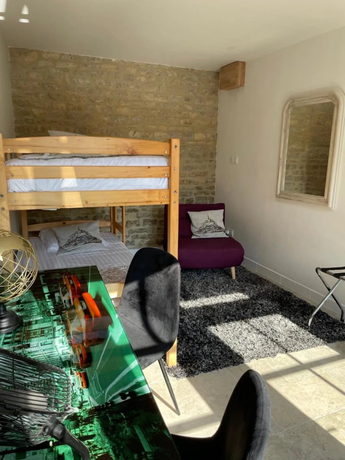 Bedroom, Bed in Belle Normandy