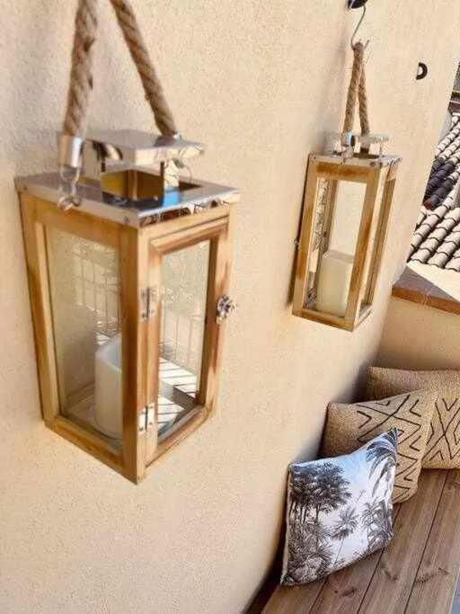 Velo Vern 3- Luxury penthouse w views of city wall