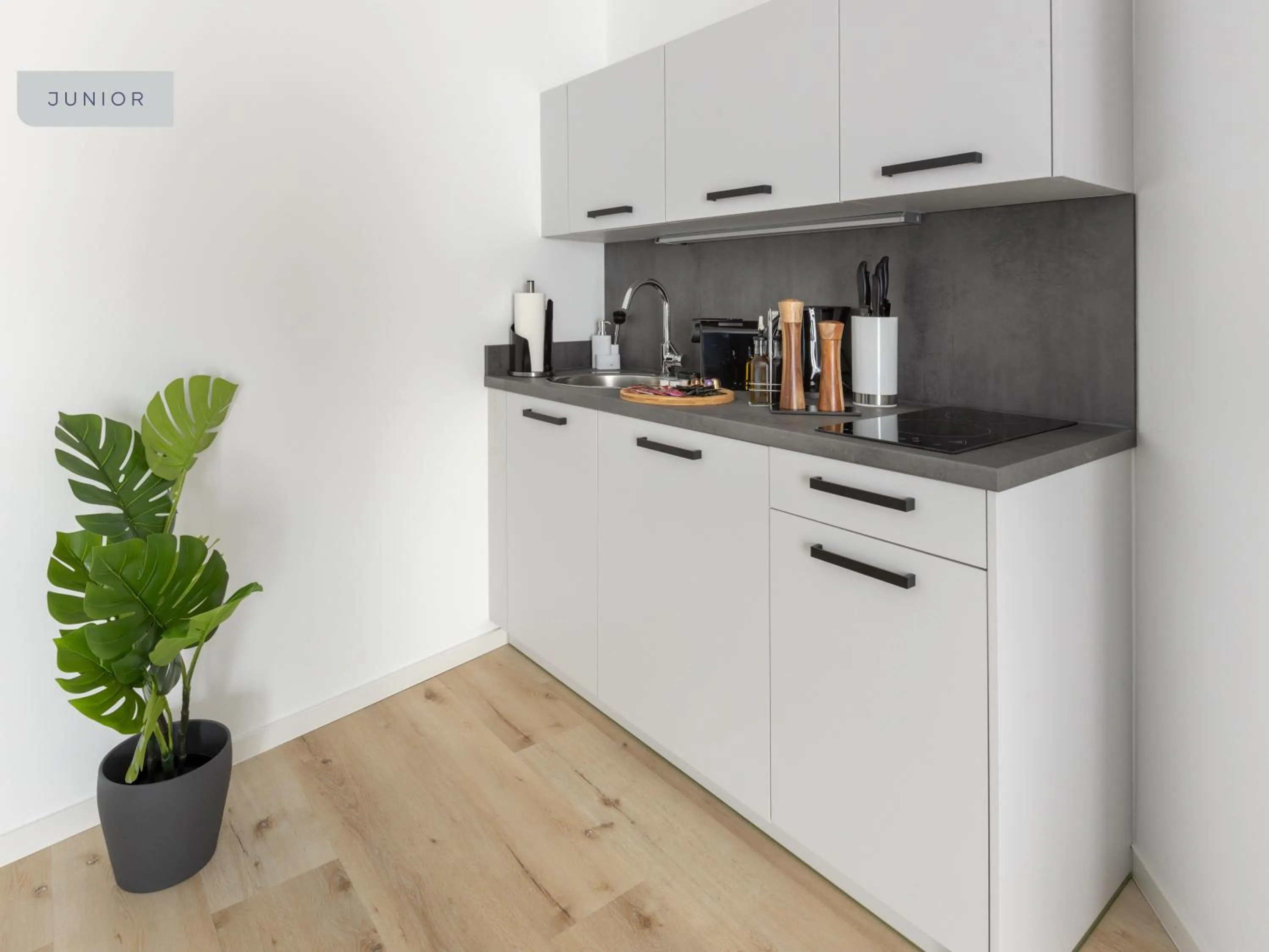 Kitchen or kitchenette in Limehome Osnabrück Johannisstraße