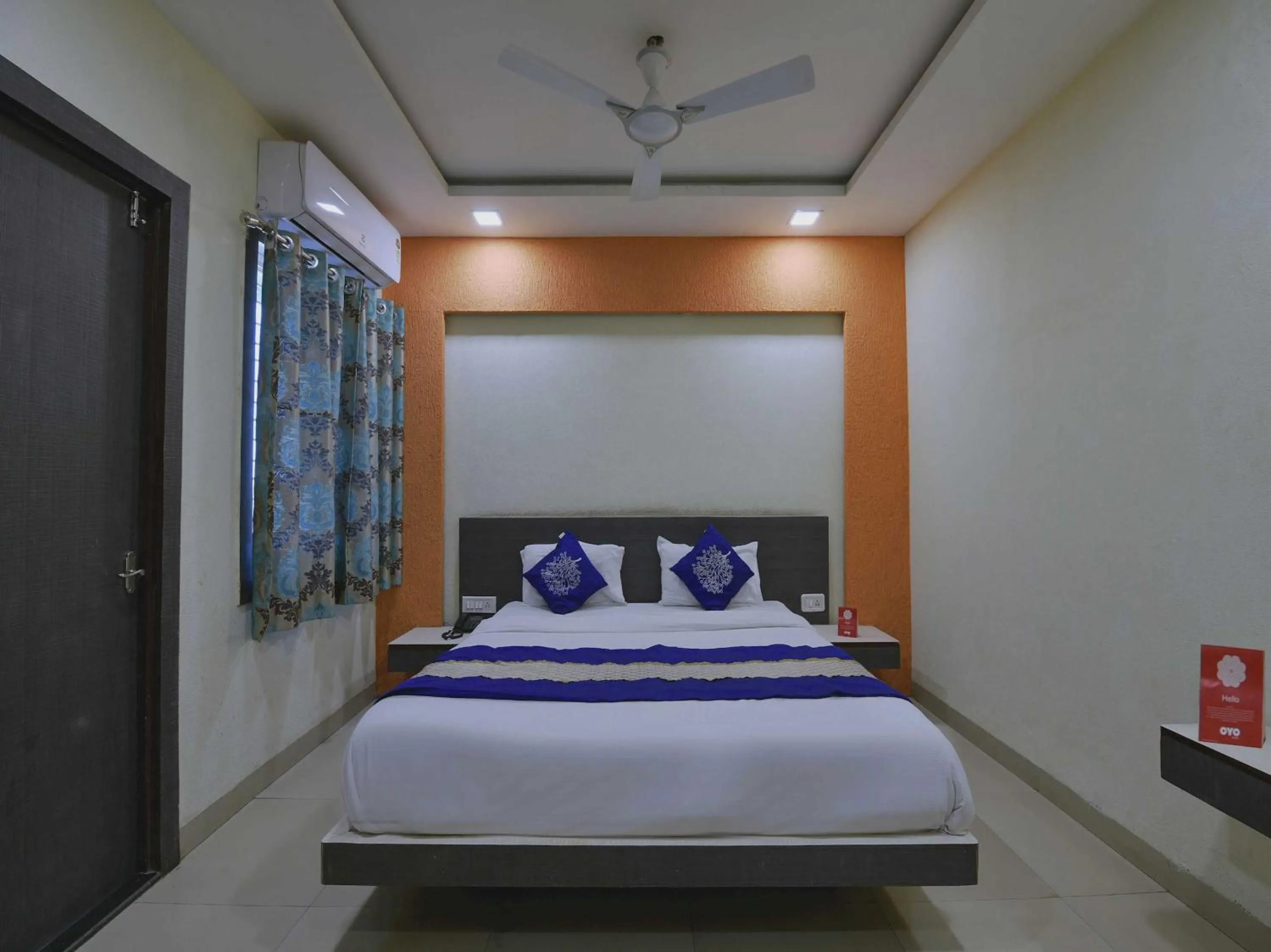 Bedroom, Bed in Hotel O SVL