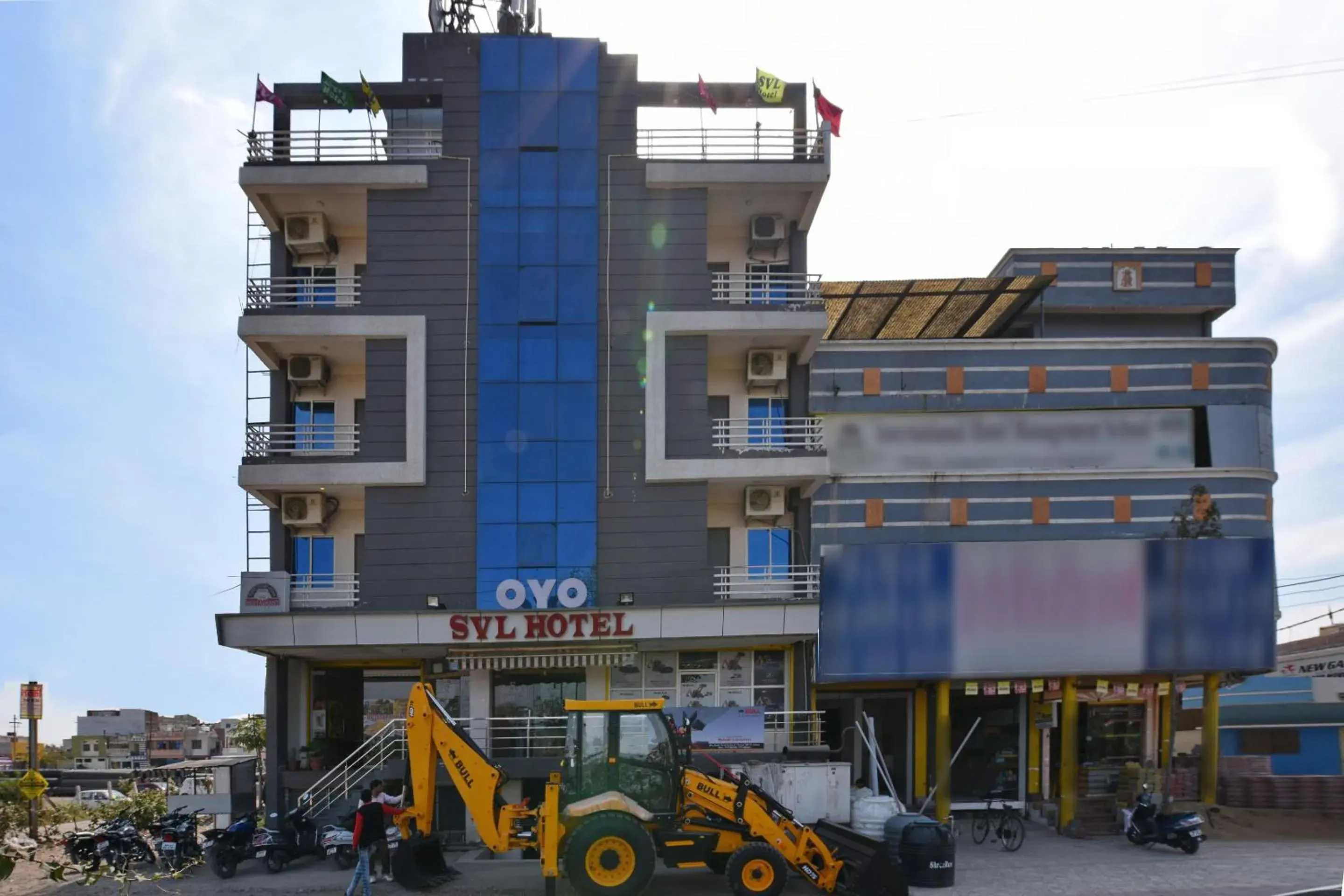 Facade/entrance in Hotel O SVL Facade/entrance in Hotel O SVL