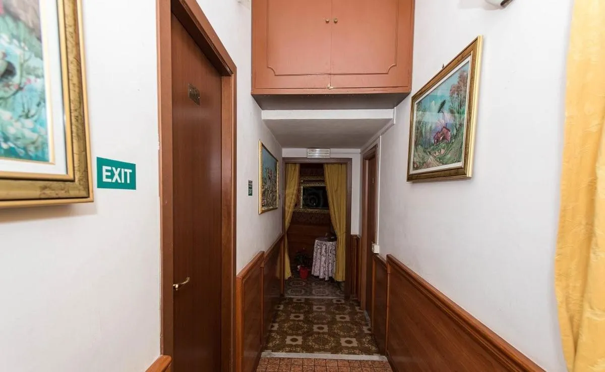 Facade/entrance in Hotel Artromano