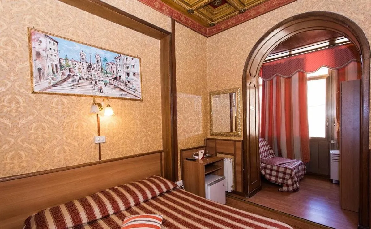 Photo of the whole room, Bed in Hotel Artromano