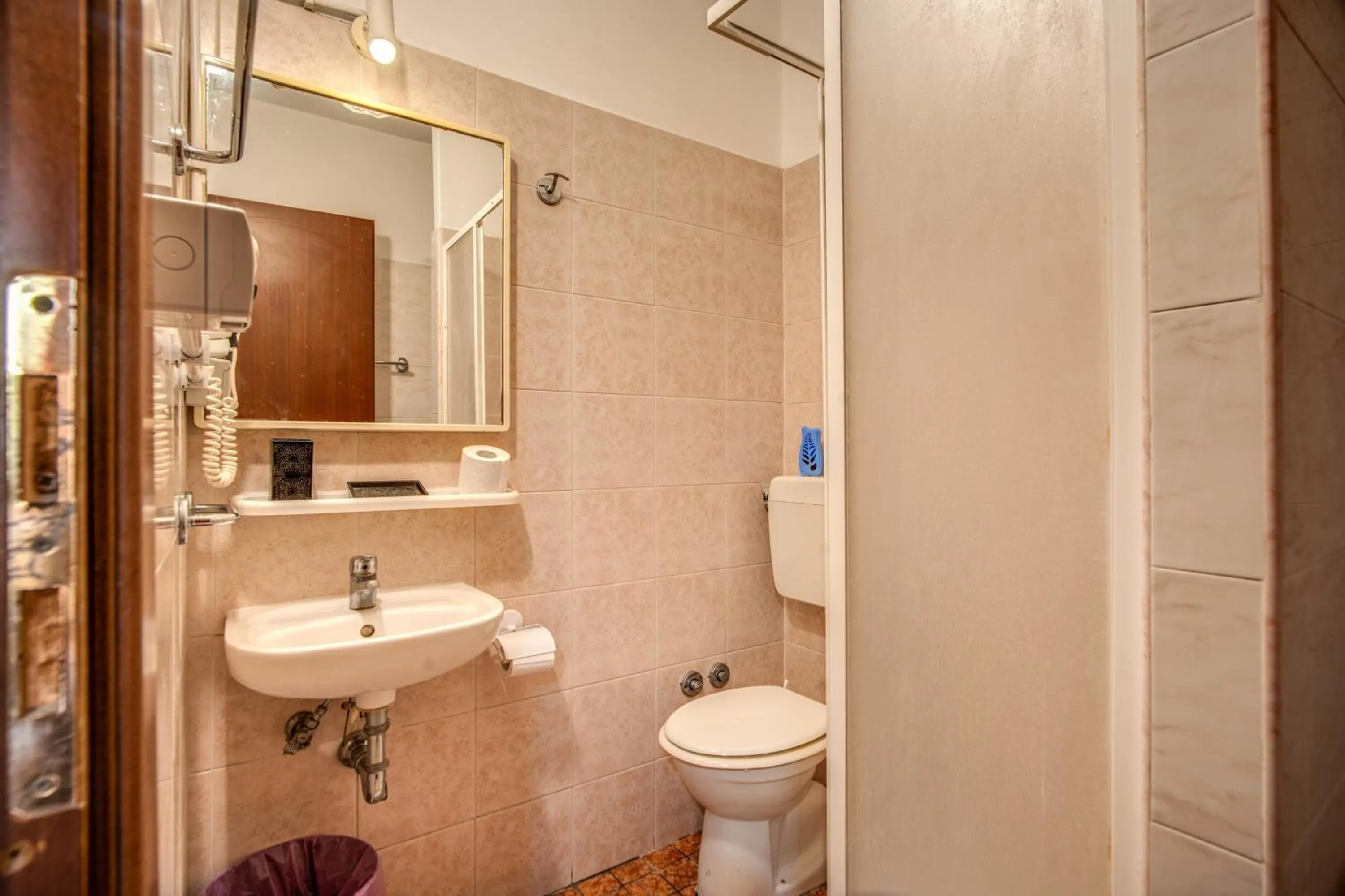 Bathroom in Hotel Artromano