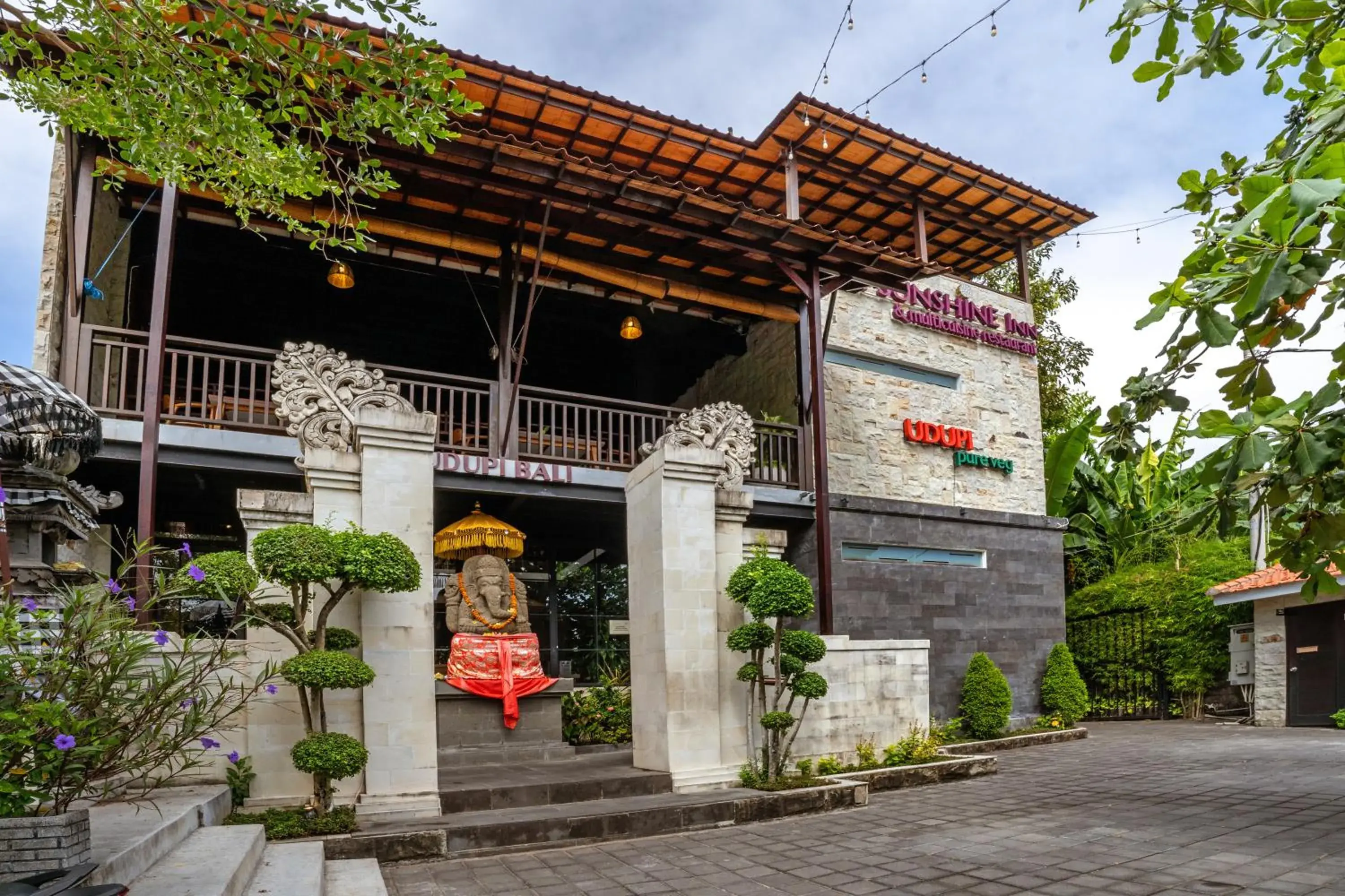 Property building in Bali Sunshine Nusa Dua Property building in Bali Sunshine Nusa Dua