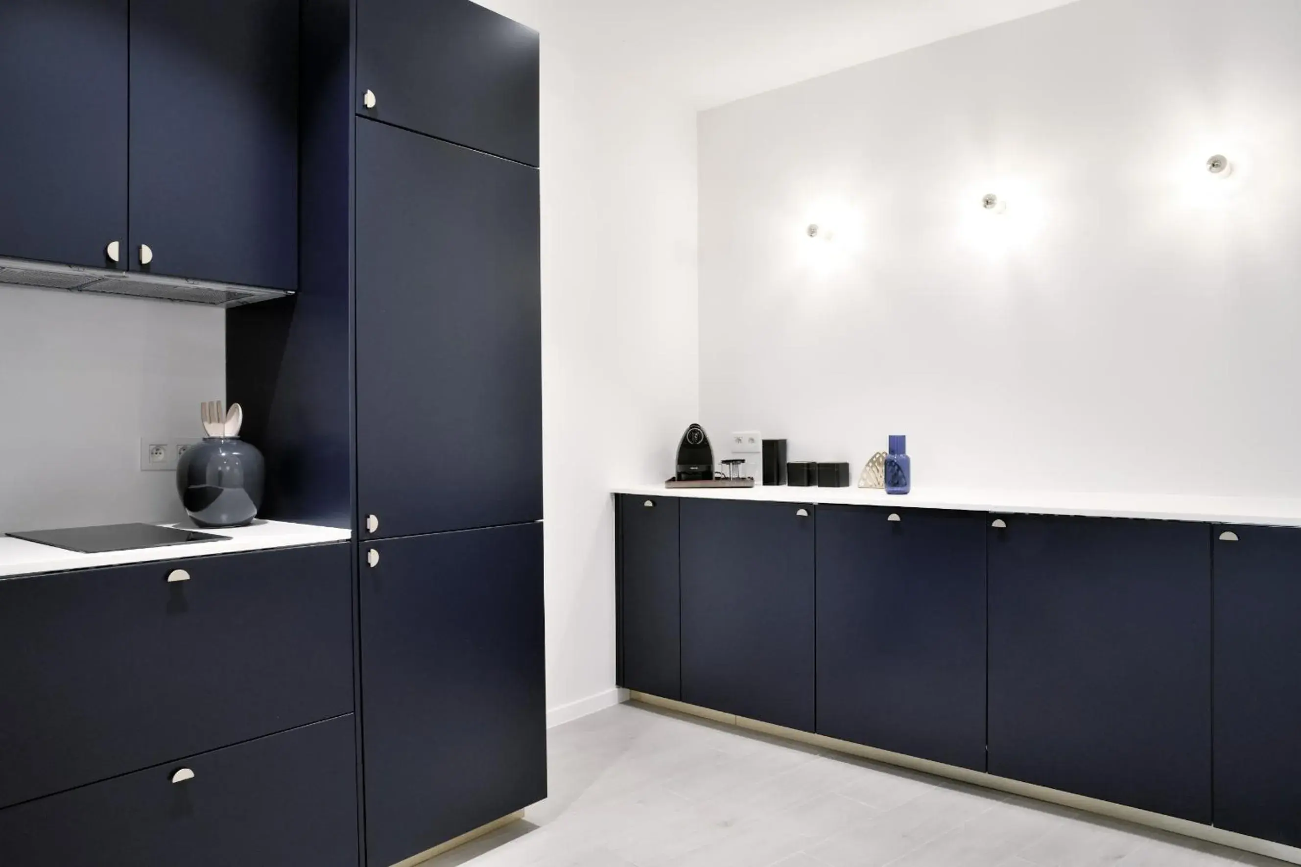 Kitchen or kitchenette in Urban Walls Kitchen or kitchenette in Urban Walls