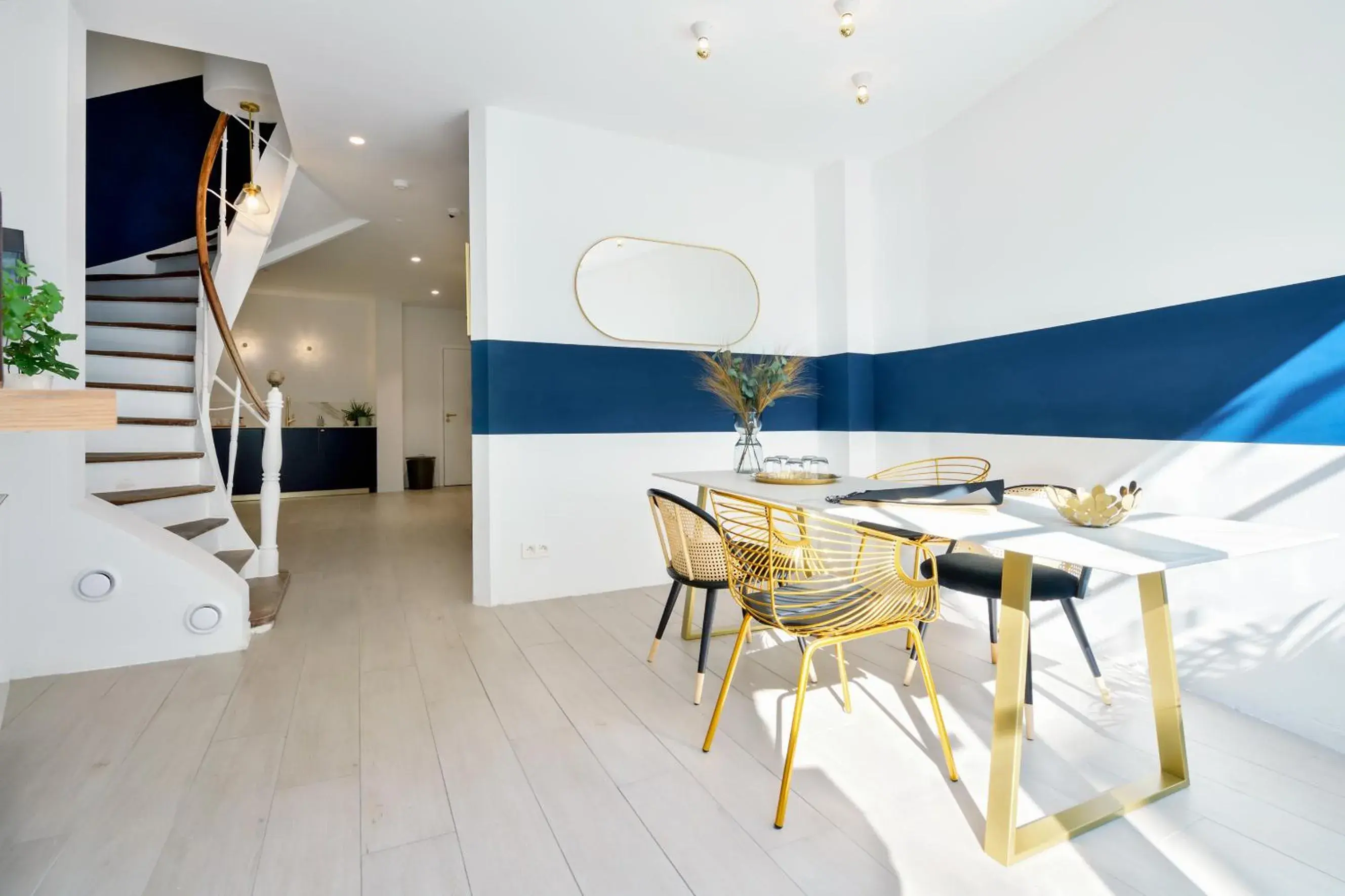 Other in Urban Walls Other in Urban Walls