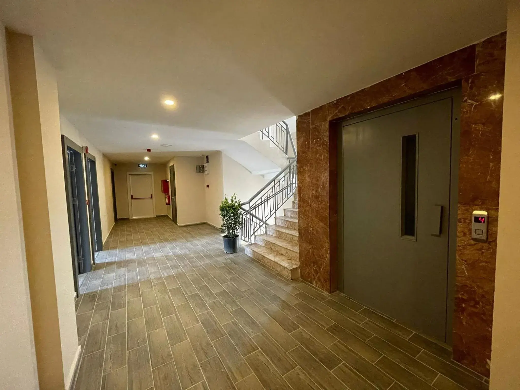 Property building in Seven City Hotel Property building in Seven City Hotel