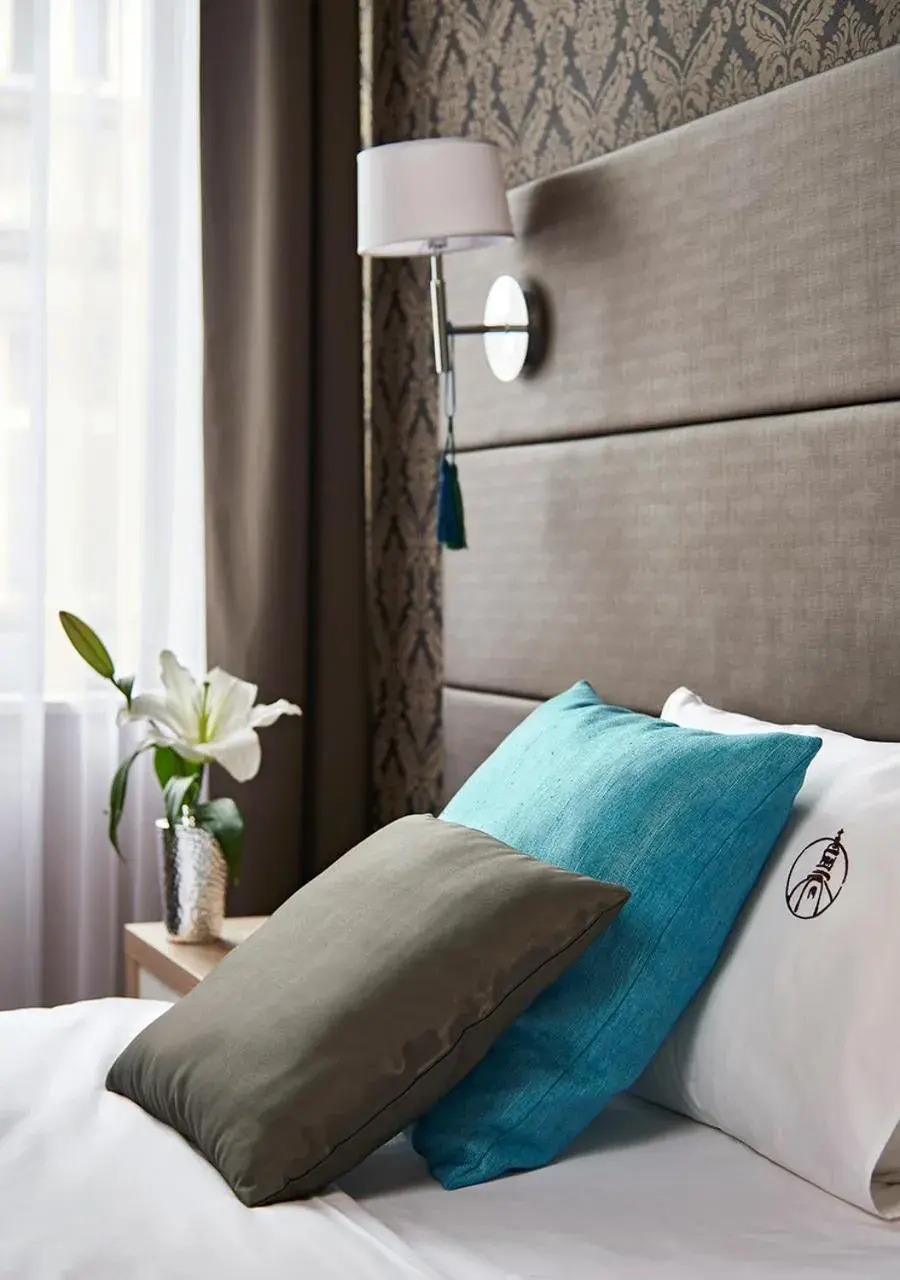 Bedroom, Bed in Hotel Central Basilica Bedroom, Bed in Hotel Central Basilica