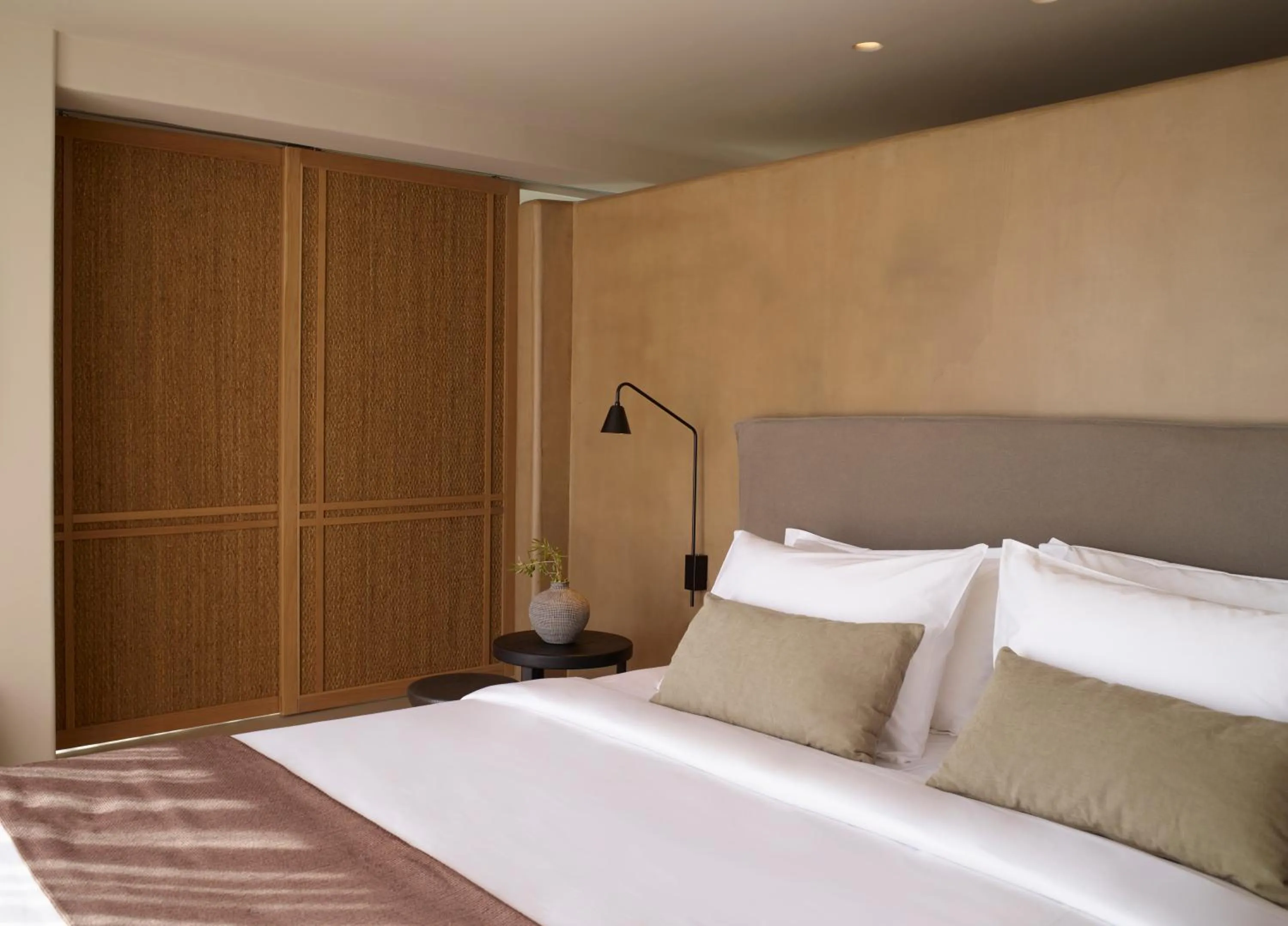 Bed in Collini Hotel Mykonos, WorldHotels Elite