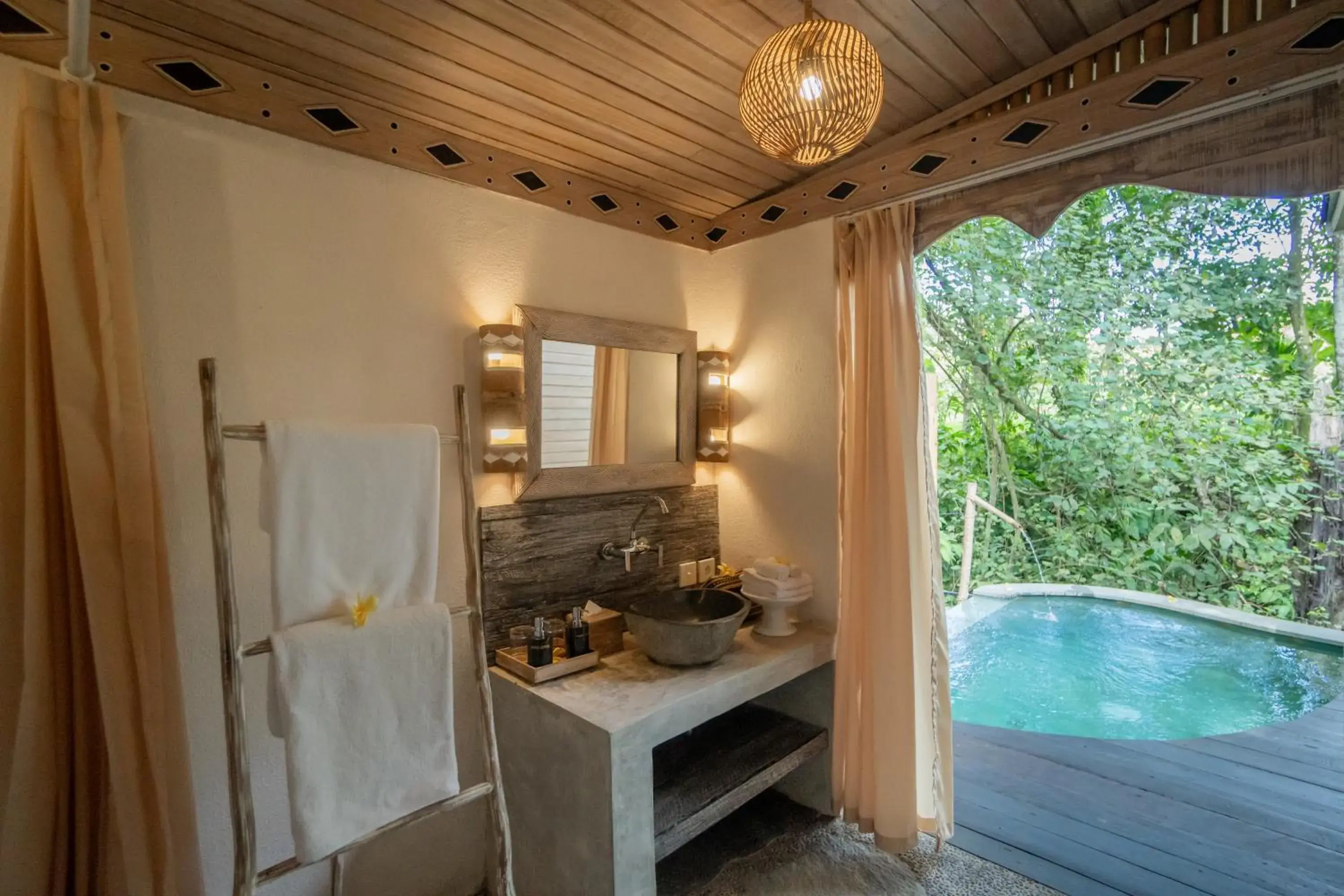 Swimming pool in Pramana Giri Kusuma Swimming pool in Pramana Giri Kusuma