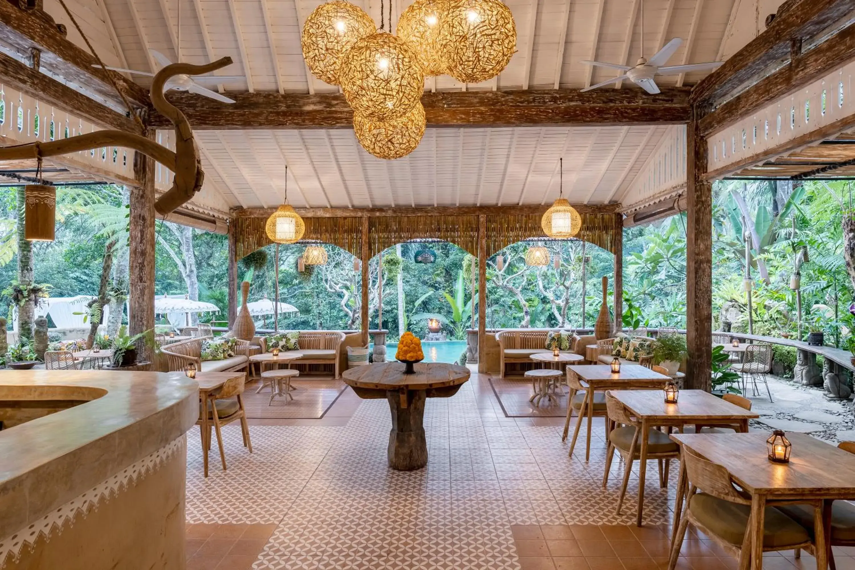 Restaurant/places to eat in Pramana Giri Kusuma Restaurant/places to eat in Pramana Giri Kusuma