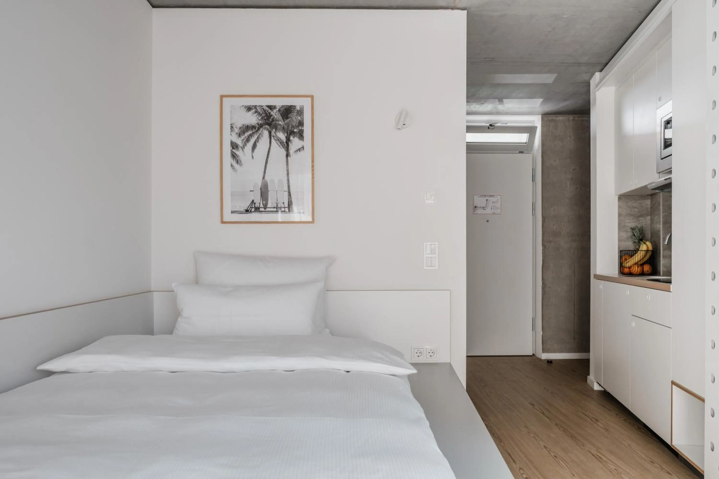 Bed in CLOUD N°7 STUDIOS