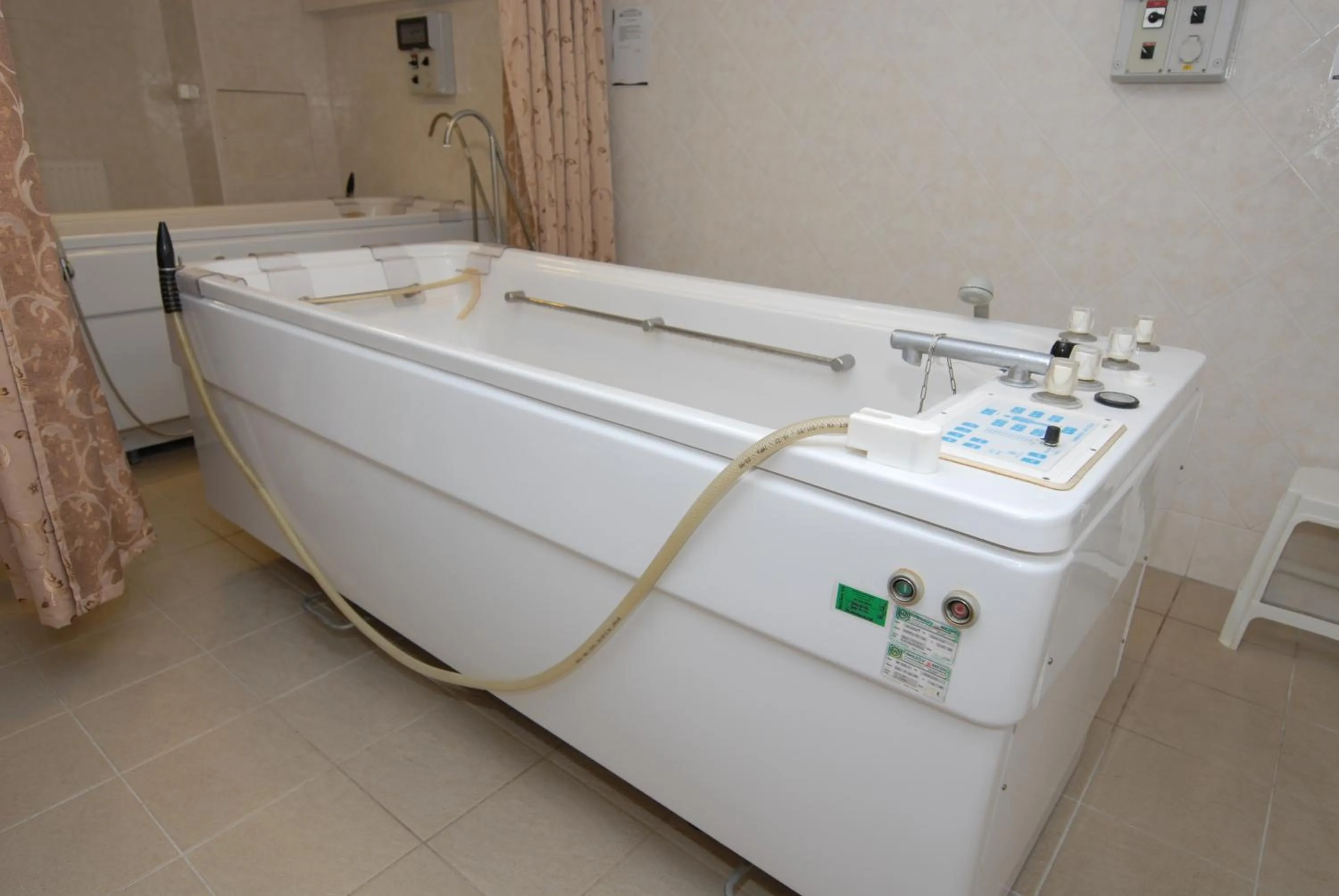 Hot Tub in Hotel Rudolf