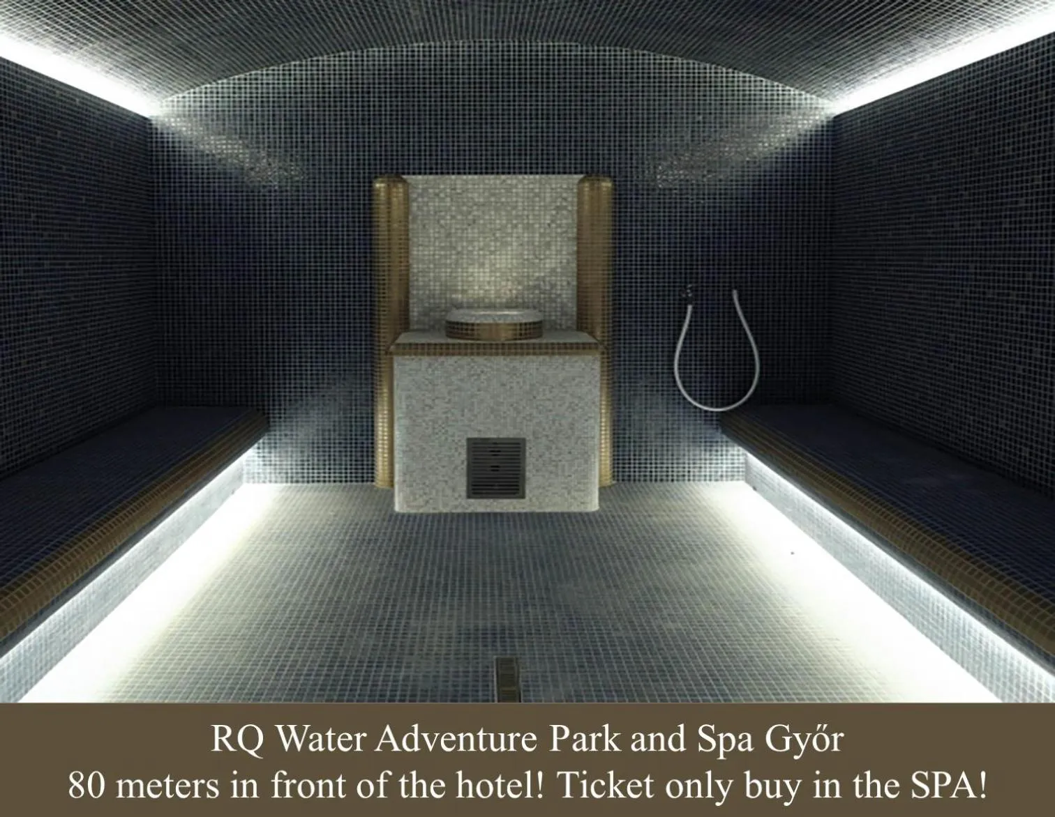 Swimming pool in RQ Boutique & Unique Hotel