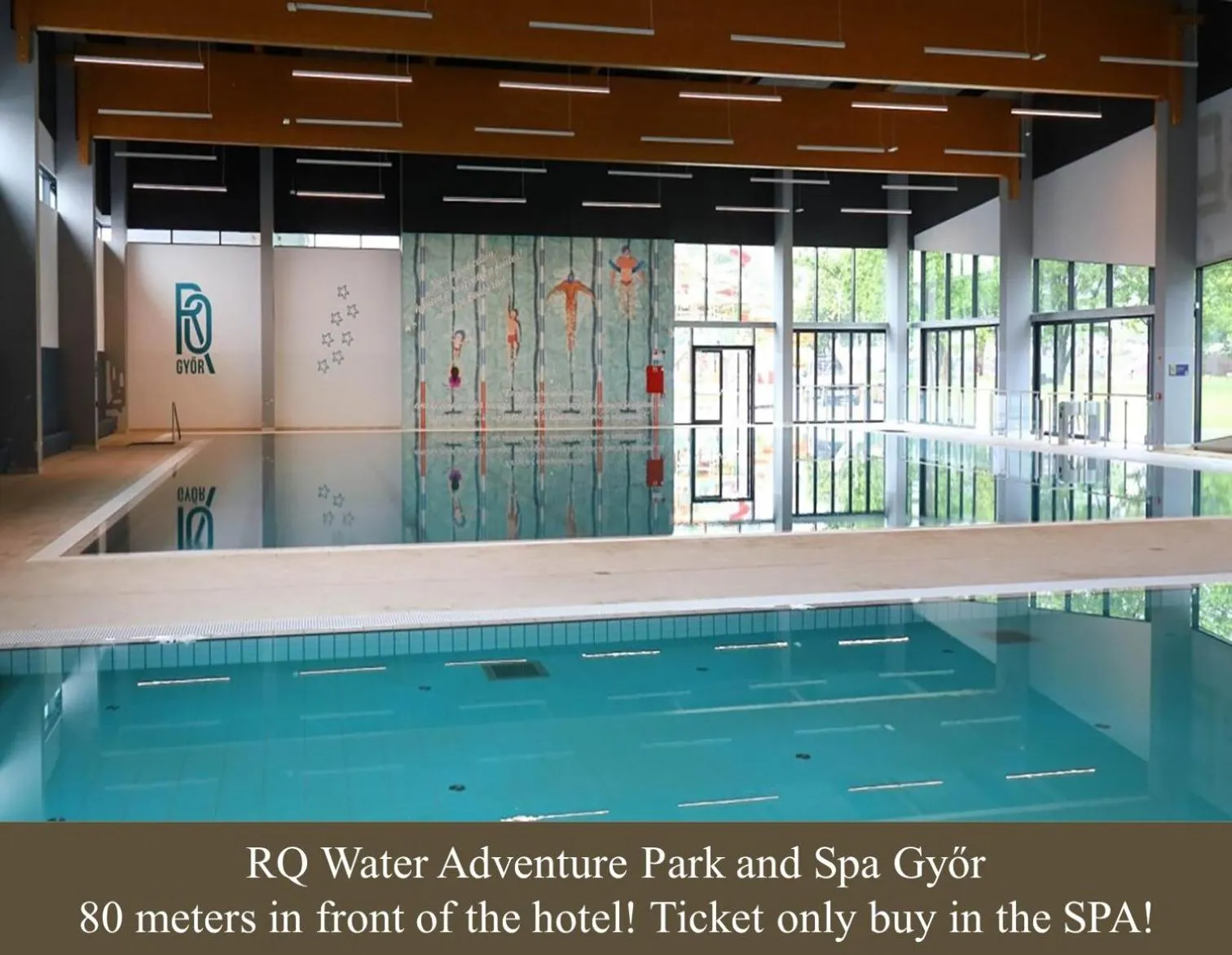 Swimming pool in RQ Boutique & Unique Hotel