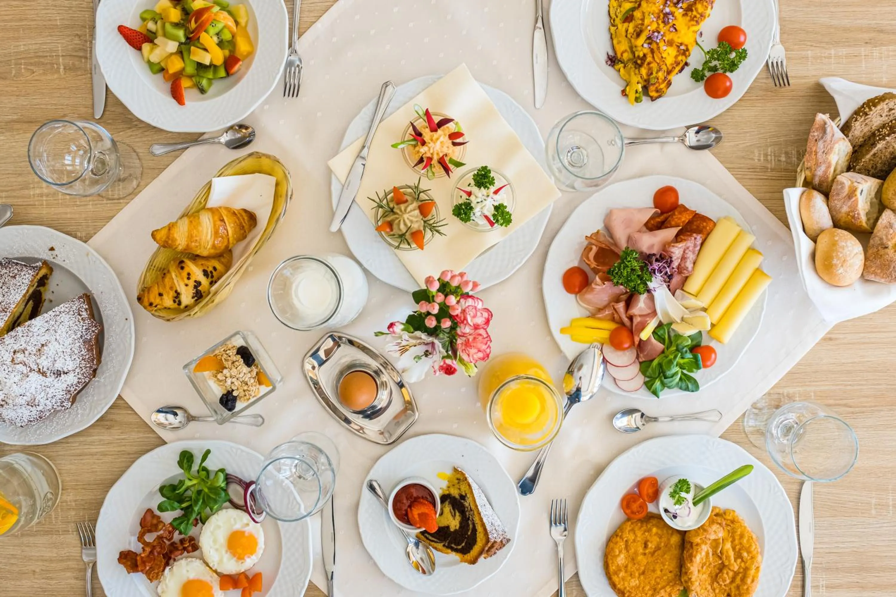 Food and drinks in Hotel Margareta