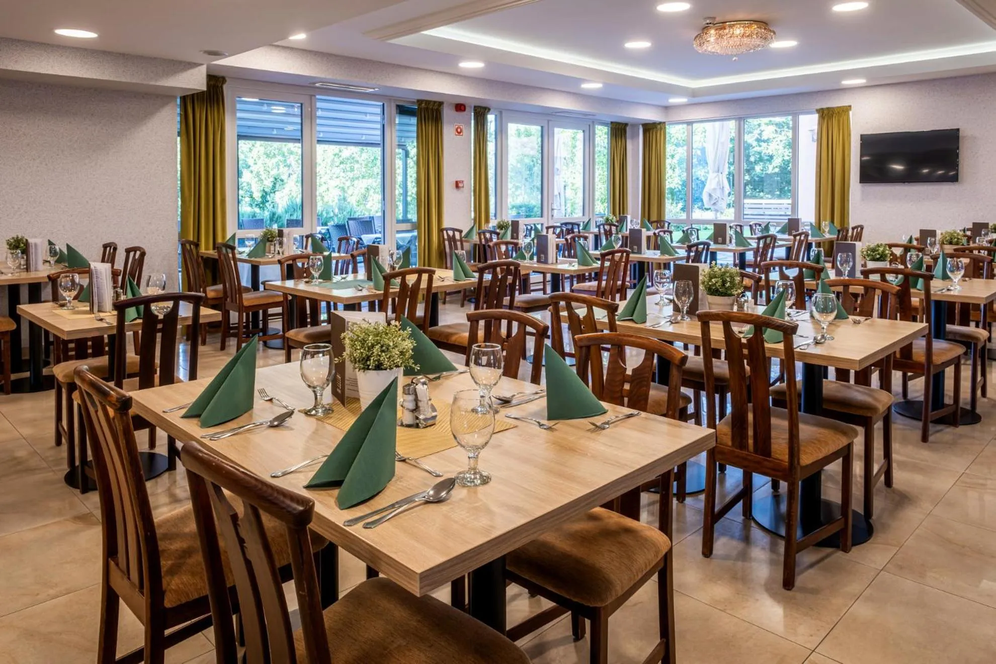 Restaurant/places to eat in Hotel Margareta