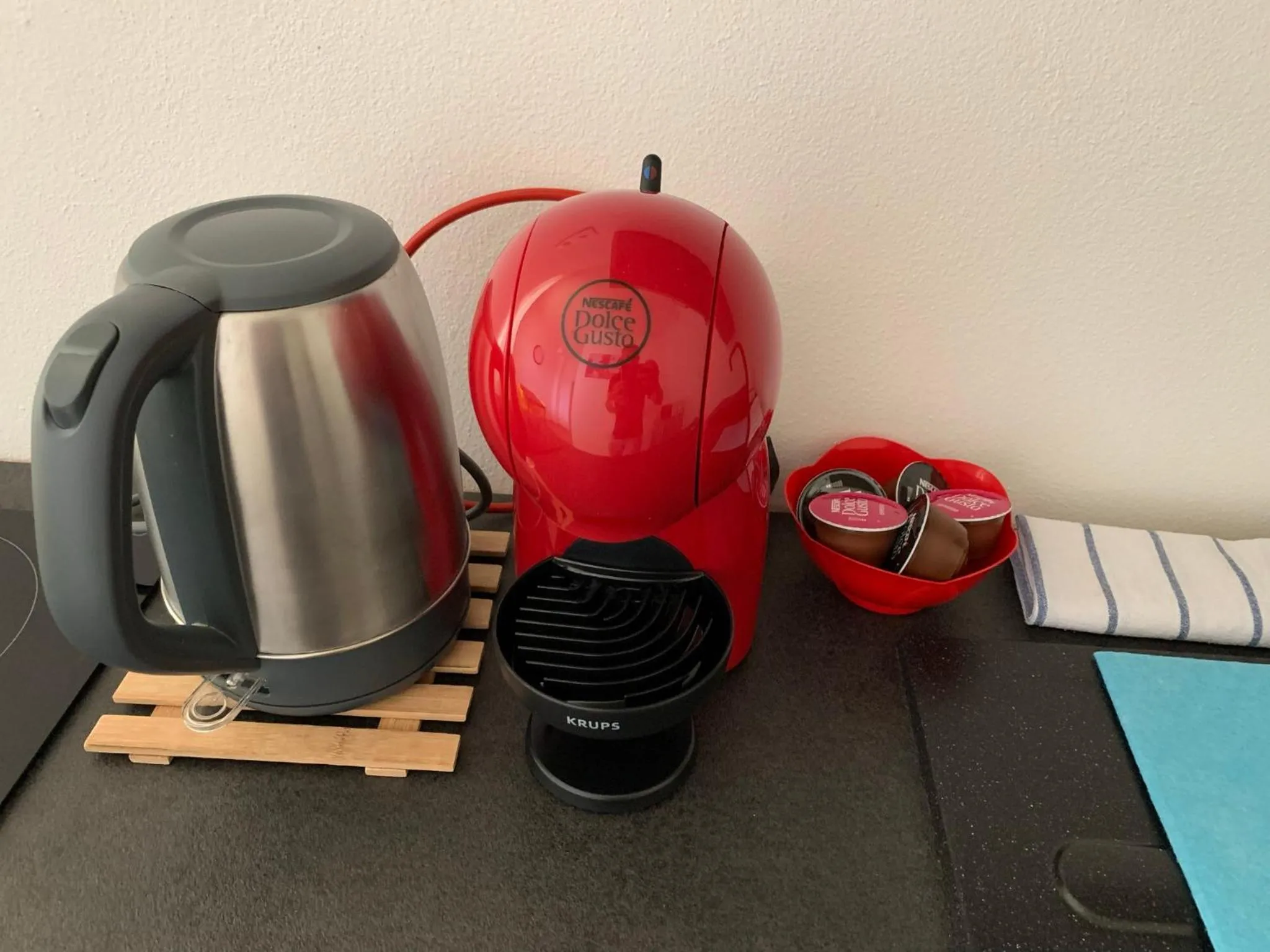 Coffee/tea facilities in APARTMENTS TRENČÍN -Free Parking-