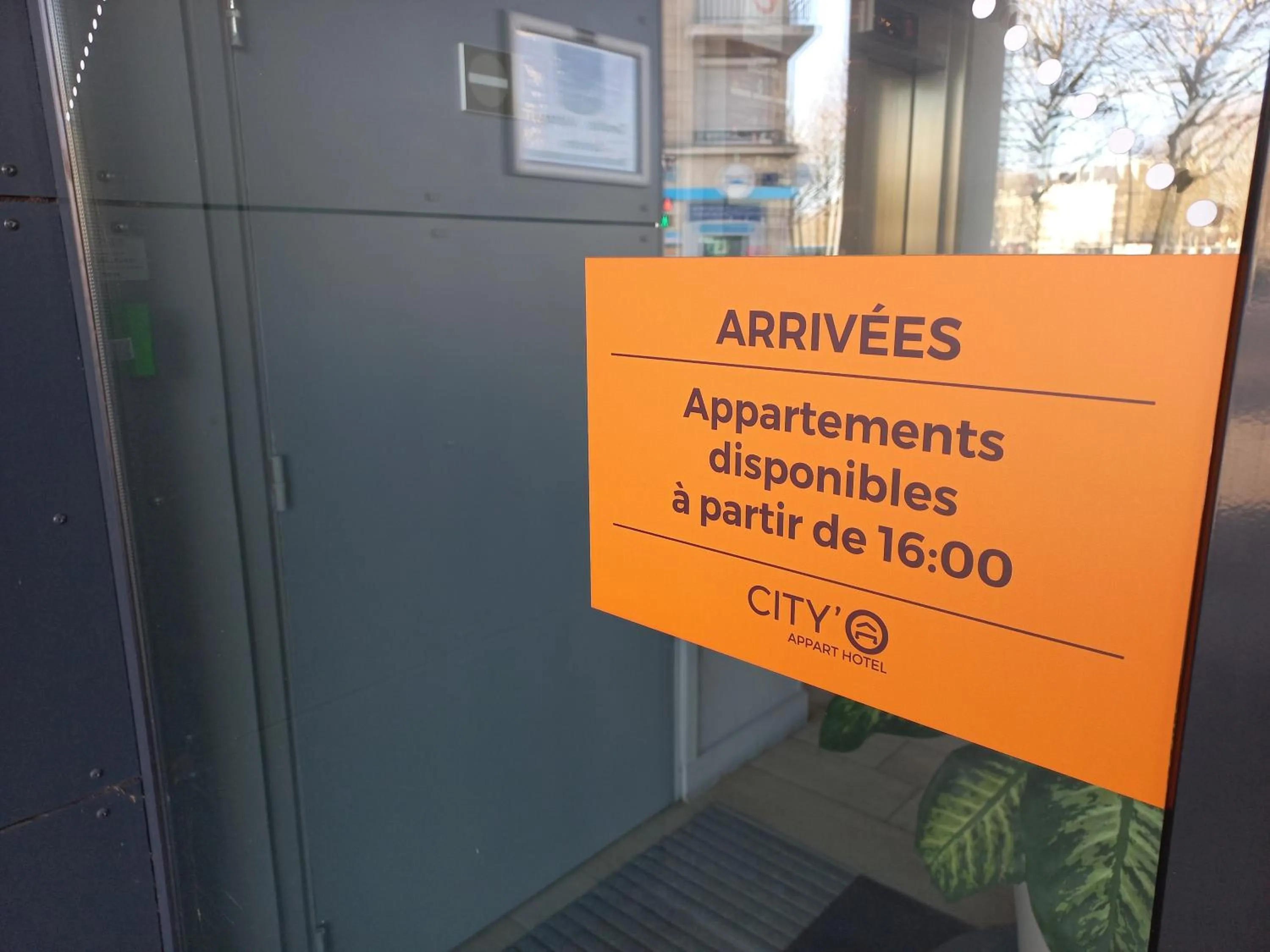 Property building in City'O apparthotel