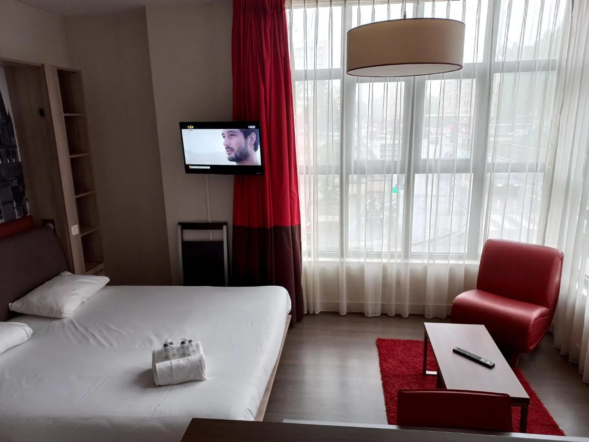 Bed in City'O apparthotel