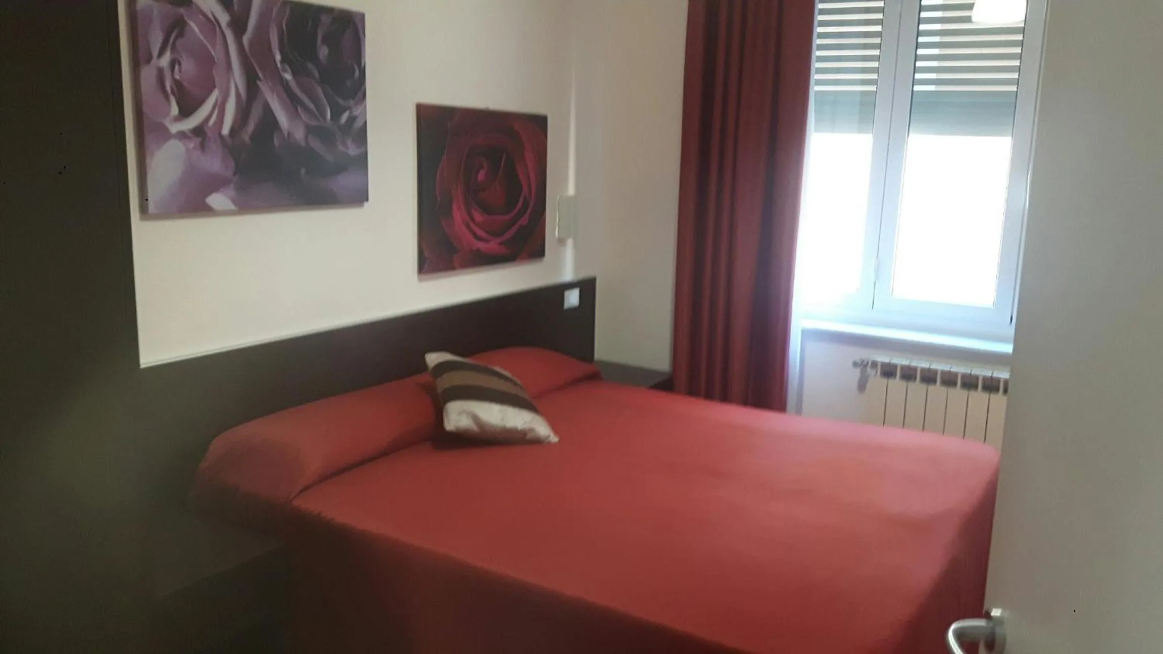 Bed in Hotel Stazione del Sole