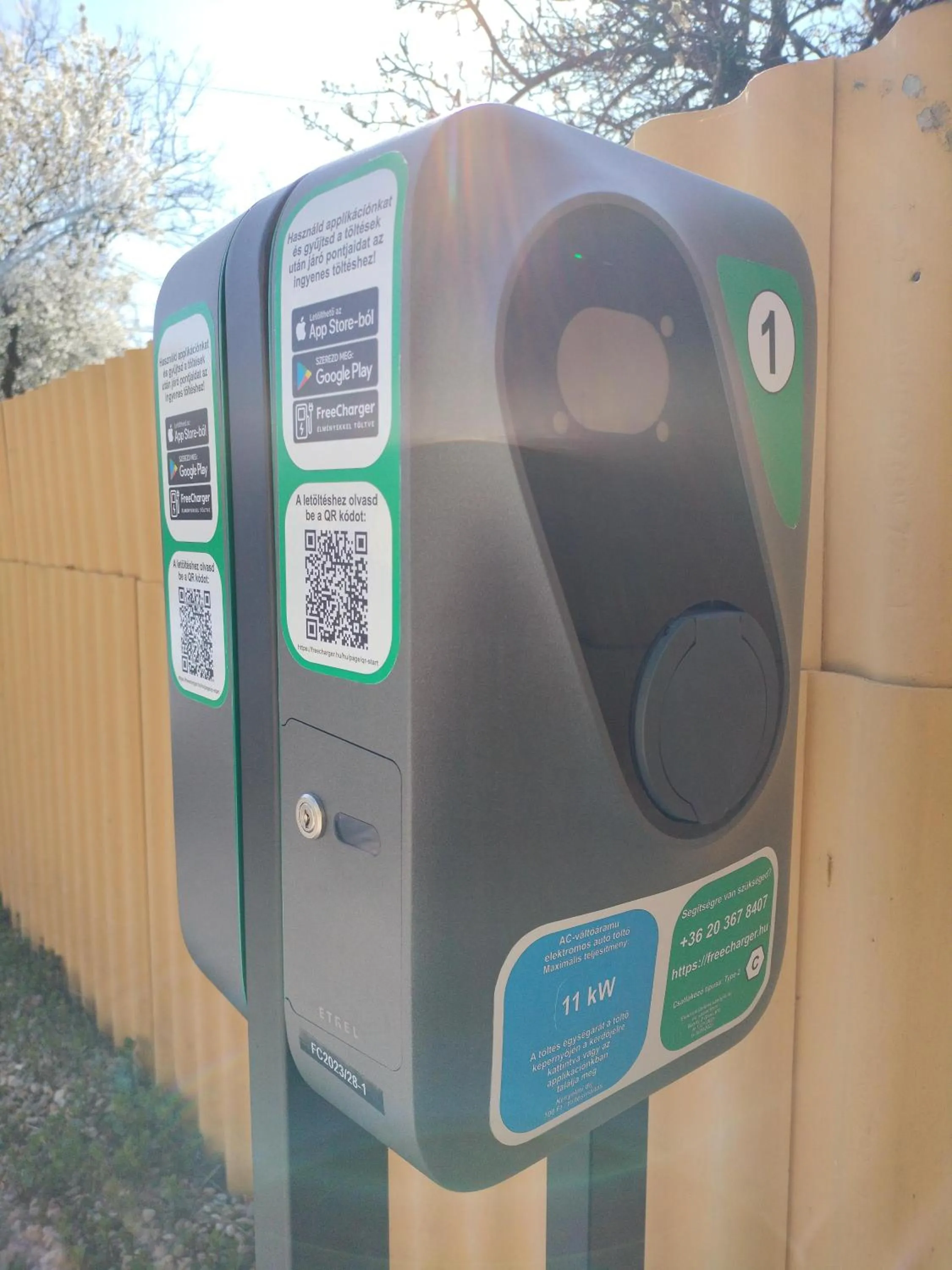 Parking in Hotel Korona Wellness, Rendezvény és Borszálloda