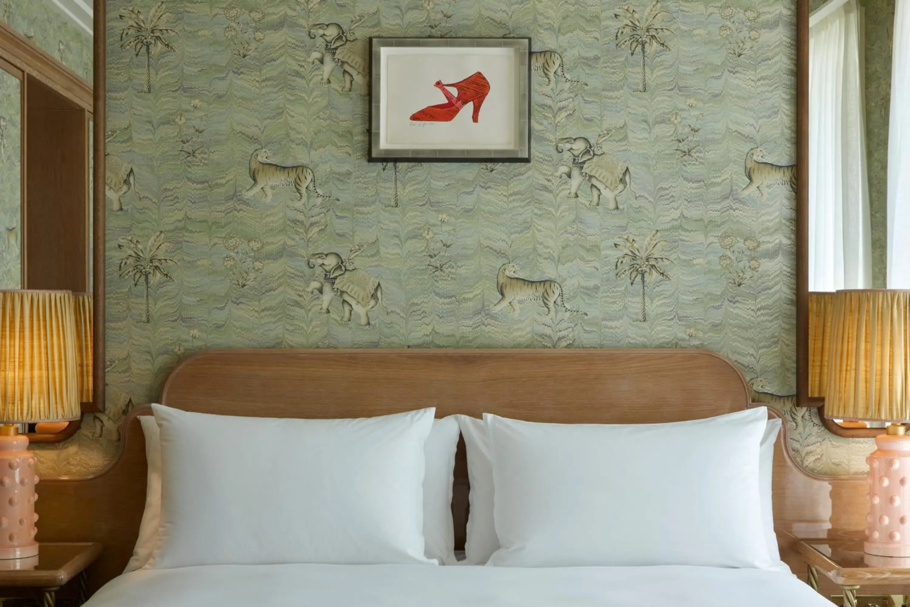 Bedroom, Bed in Broadwick Soho Bedroom, Bed in Broadwick Soho