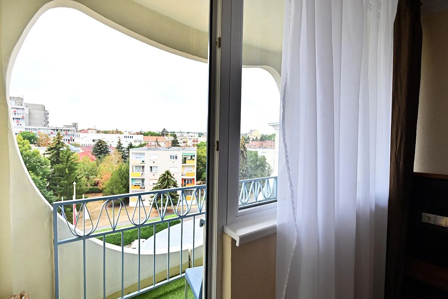 Day in Hotel Eger & Park