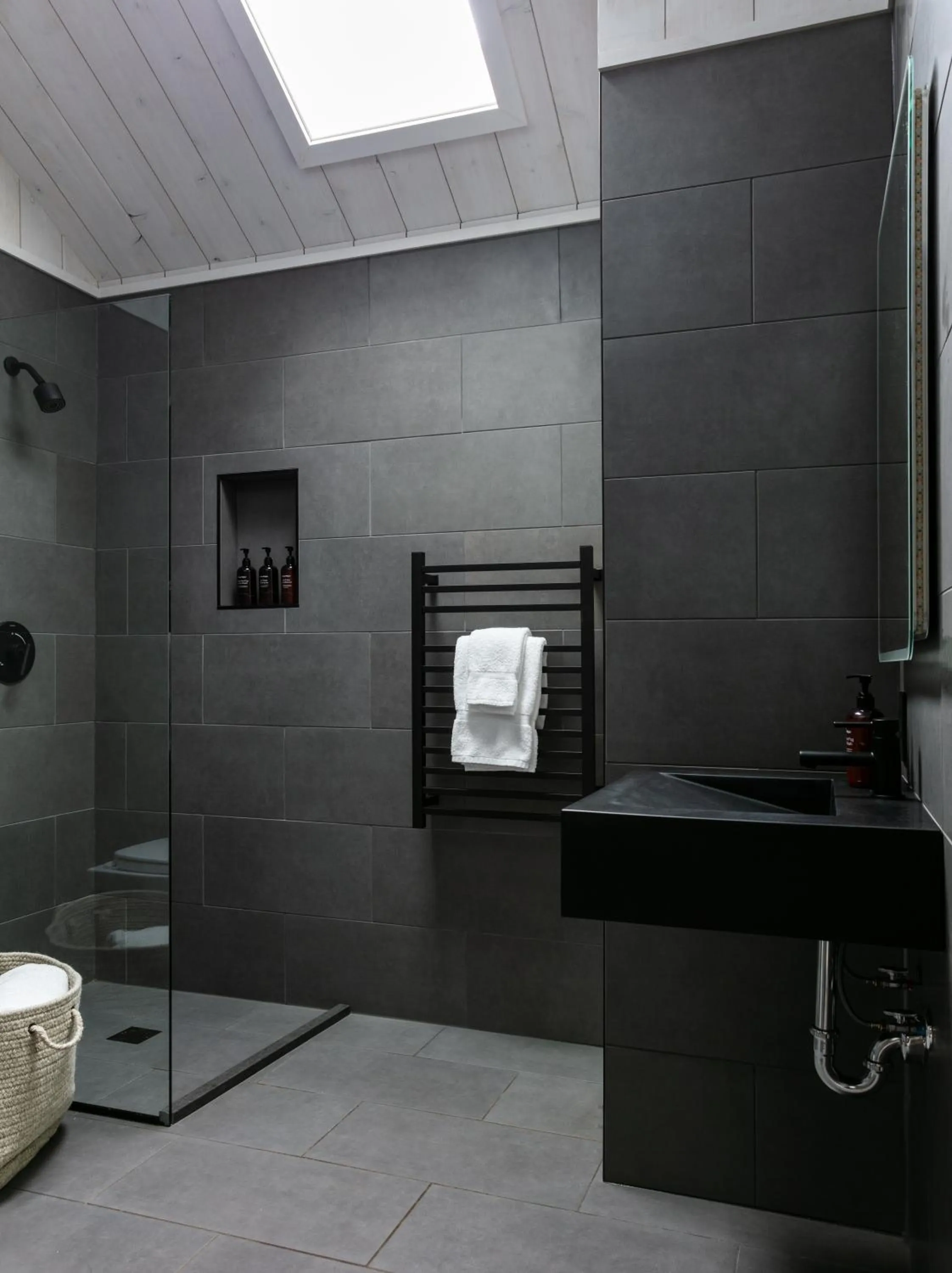 Bathroom in Tälta Lodge, a Bluebird by Lark