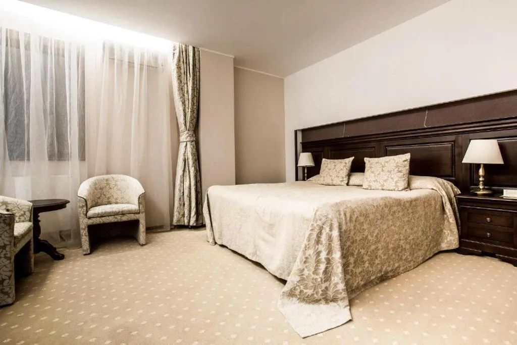 Bedroom, Bed in Alpin Resort Hotel - Apartamentele 2403-2404- proprietate administrata de gazda privata