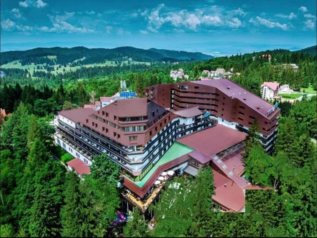 Alpin Resort Hotel - Apartamentele 2403-2404- proprietate administrata de gazda privata Alpin Resort Hotel - Apartamentele 2403-2404- proprietate administrata de gazda privata