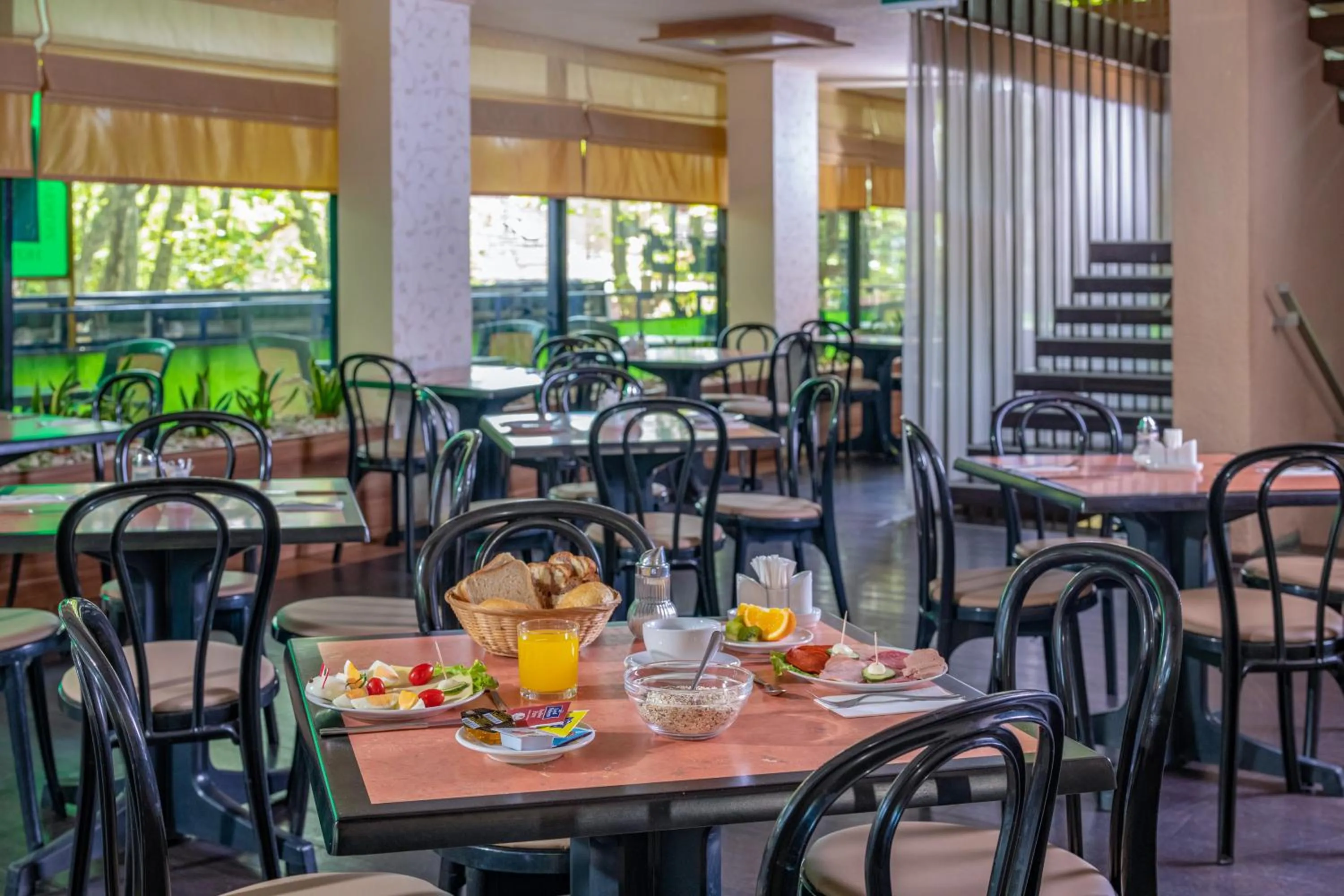 Restaurant/places to eat in Vénusz Hotel