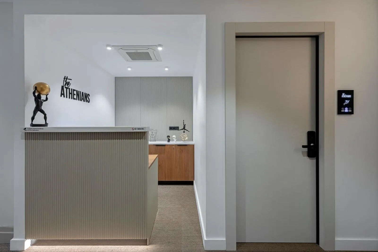 Lobby or reception in The Athenians Art Apartments