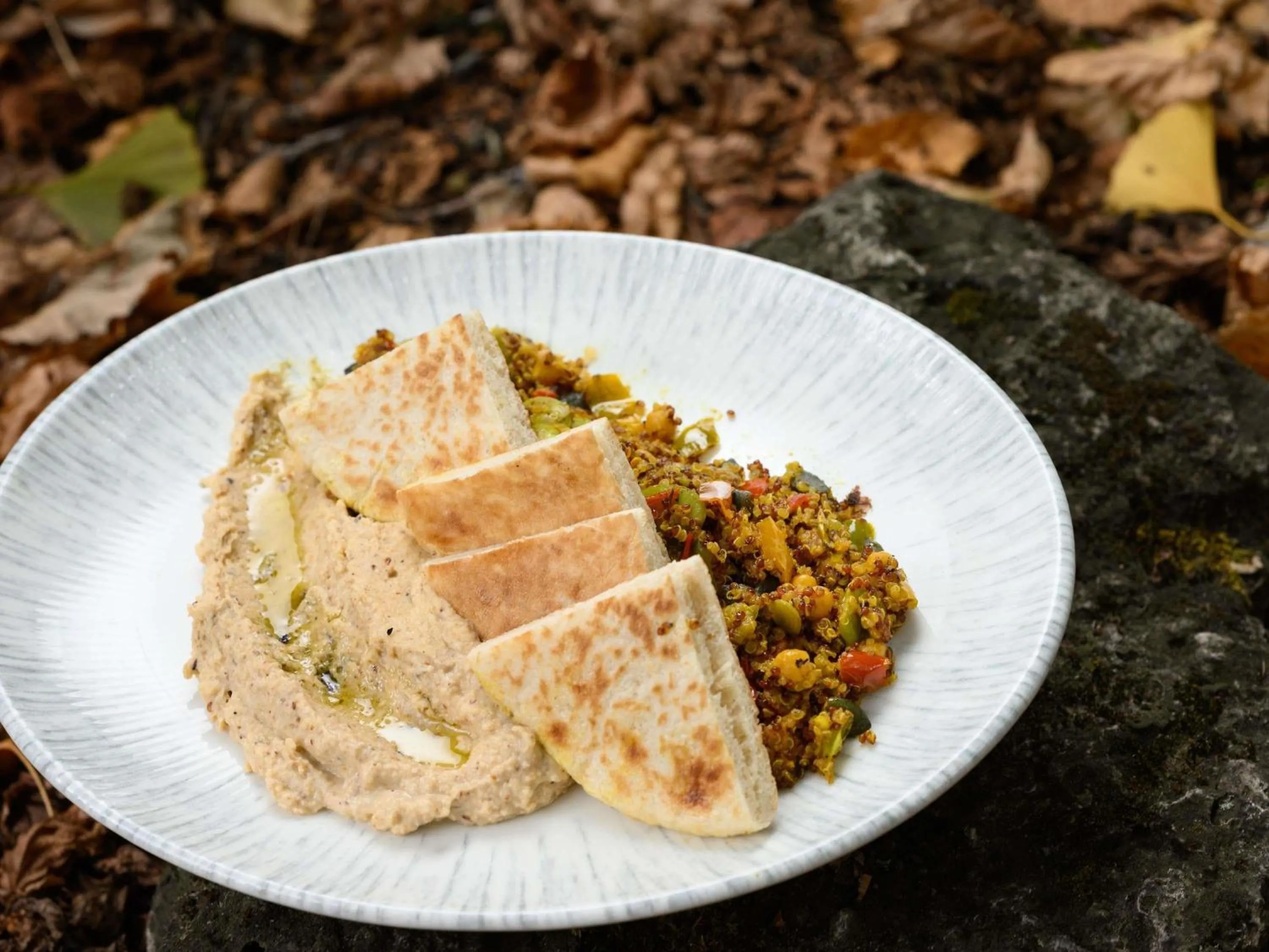 Lounge or bar in Ibis Budapest Citysouth