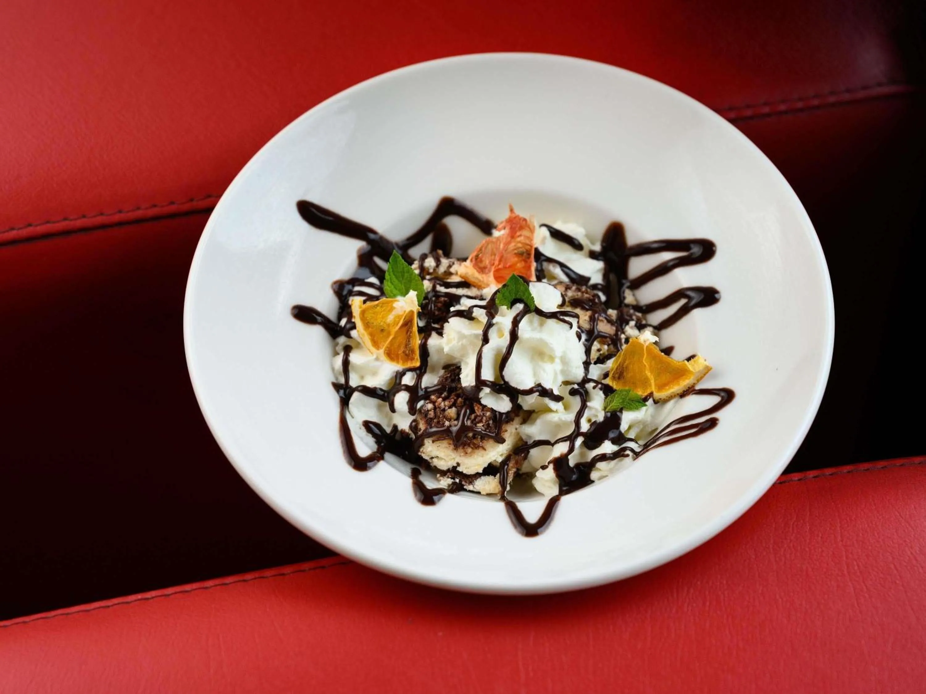 Lounge or bar in Ibis Budapest Citysouth