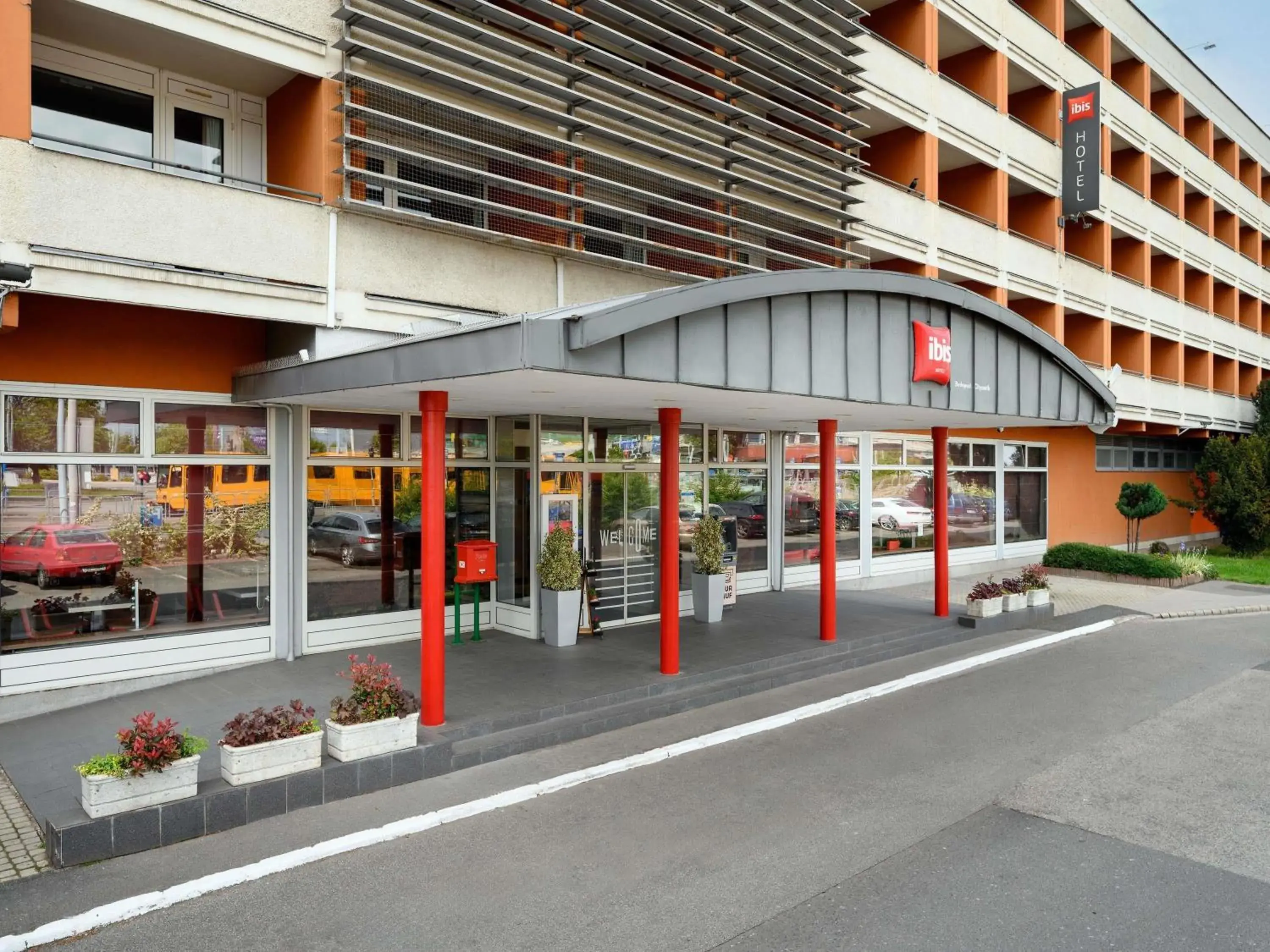 Property building in Ibis Budapest Citysouth Property building in Ibis Budapest Citysouth