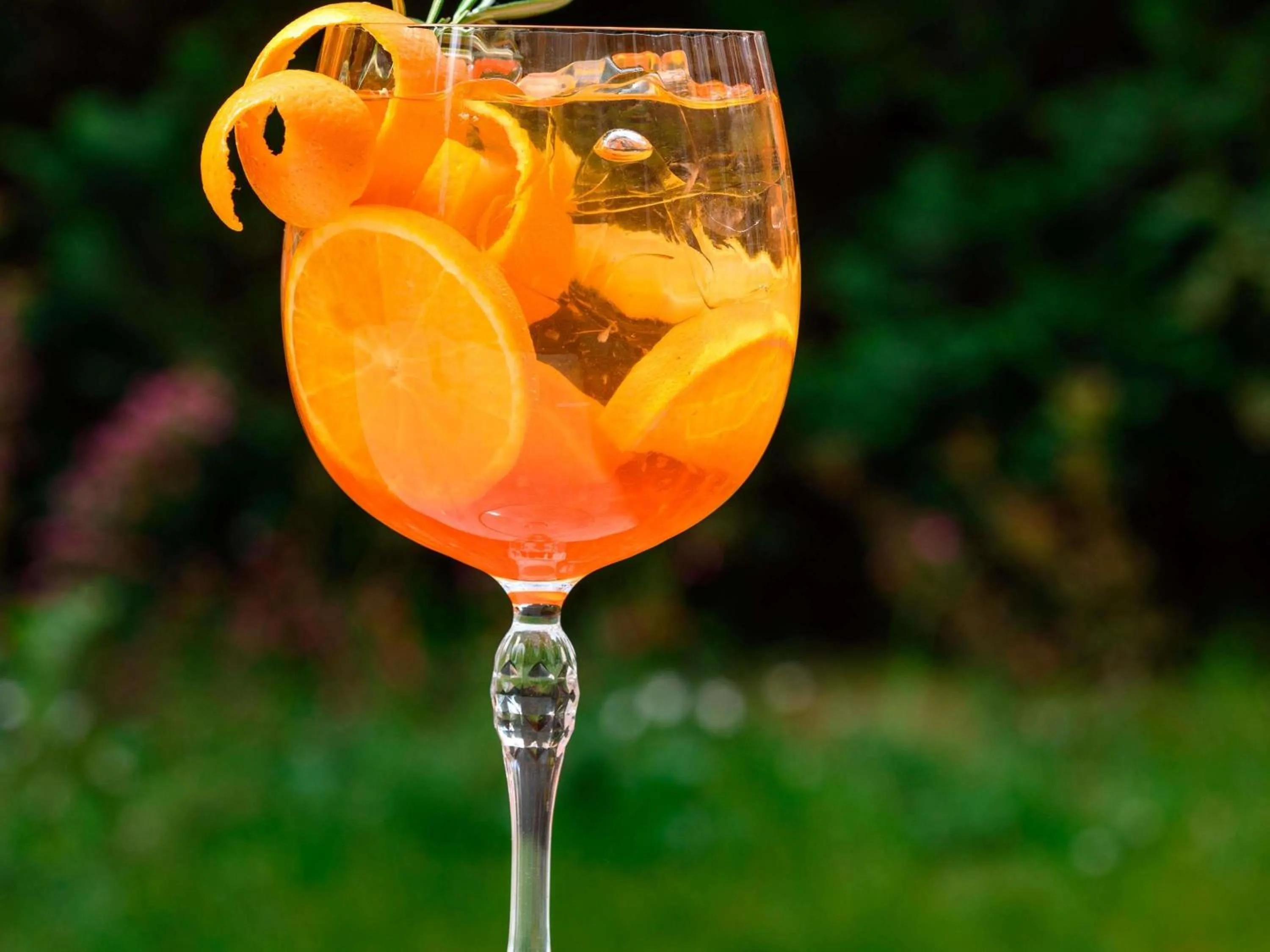 Lounge or bar in Ibis Budapest Citysouth