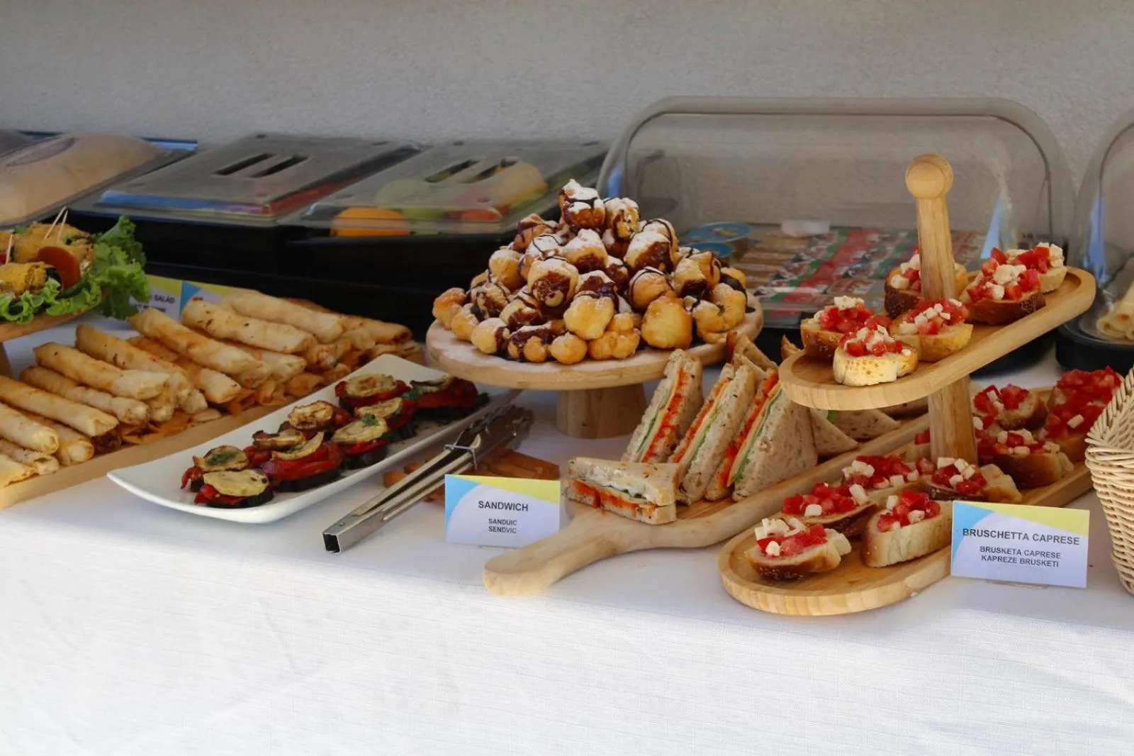 Restaurant/places to eat in Atelier