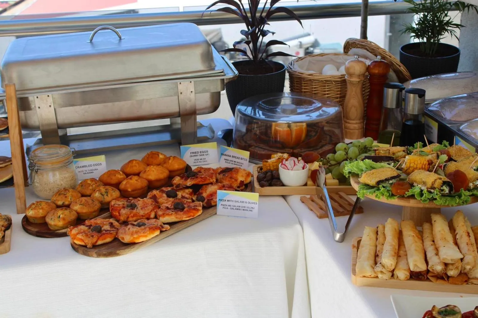 Restaurant/places to eat in Atelier