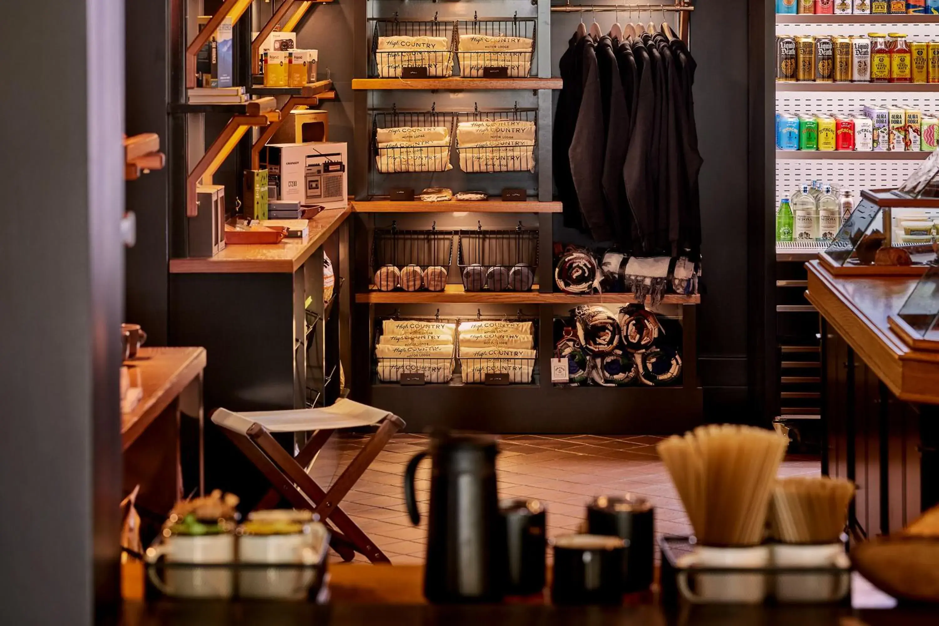 Restaurant/places to eat in High Country Motor Lodge - Near NAU and Downtown Restaurant/places to eat in High Country Motor Lodge - Near NAU and Downtown